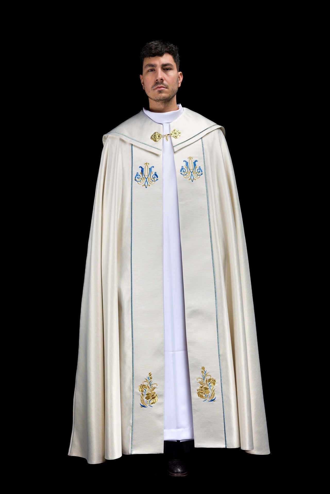 Capa de asperges bordada mariana creme