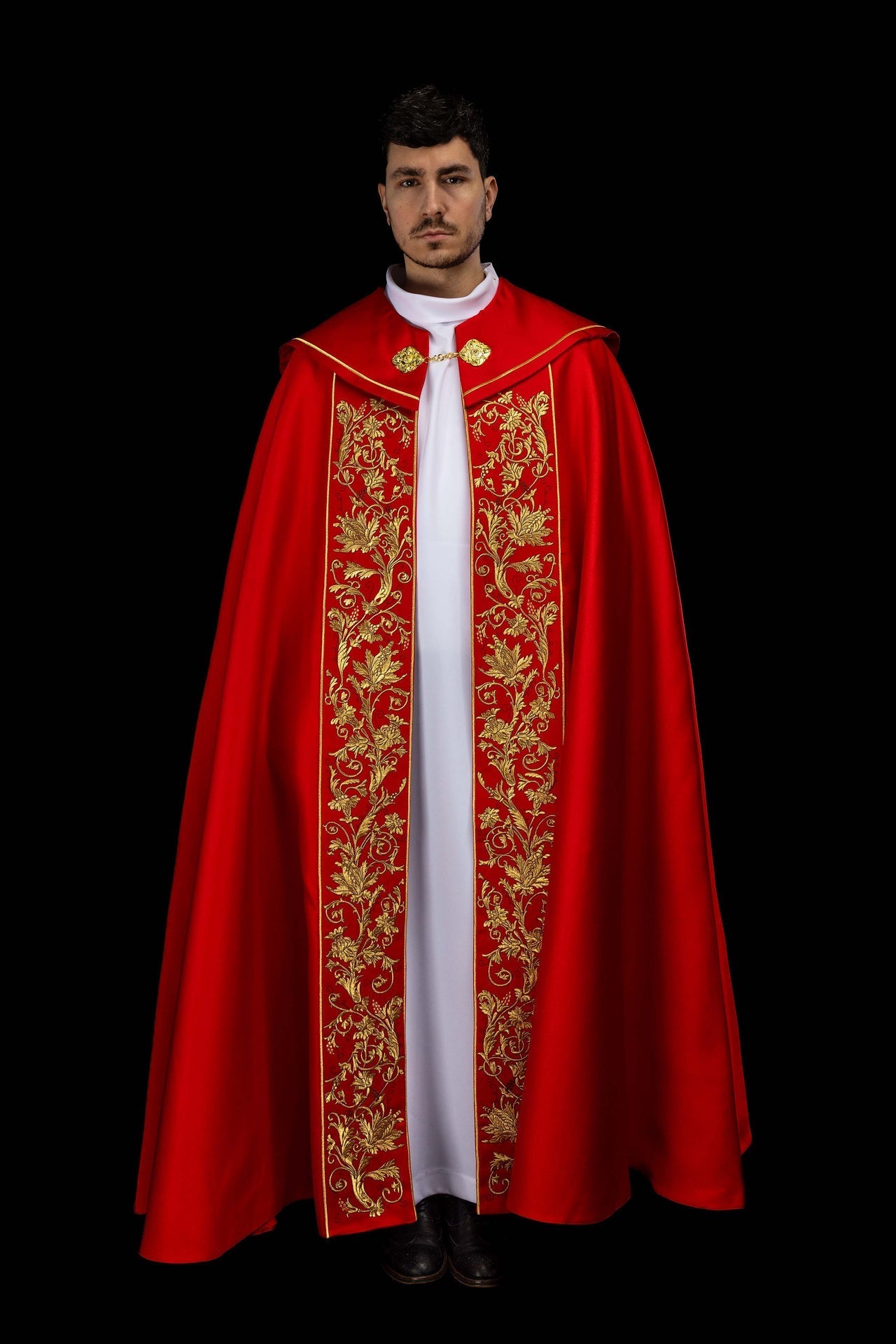 Capa de asperges litúrgica bordada Cálice vermelha - chasubles.com.br