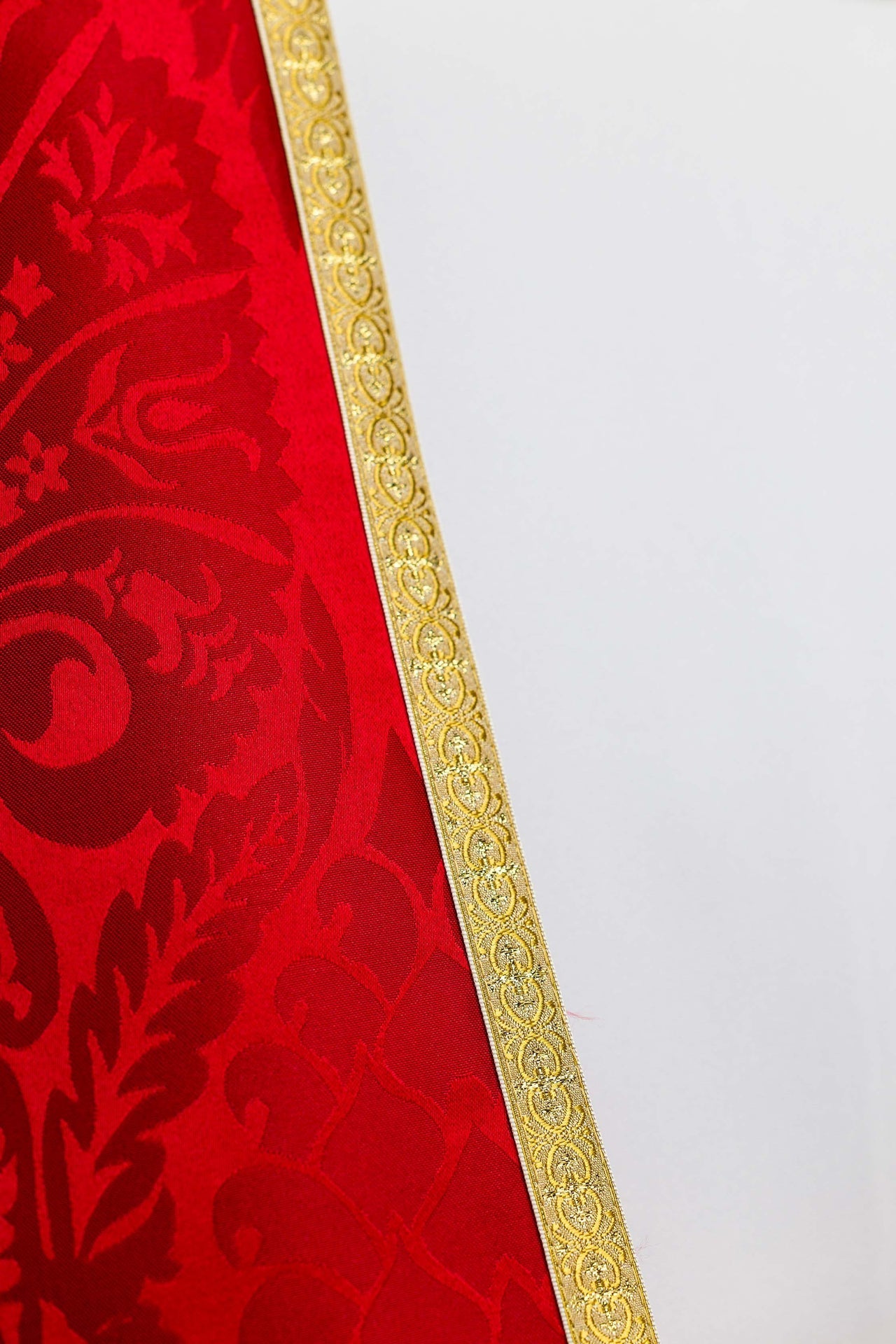 Capa de asperges romana de jacquard lisa vermelha