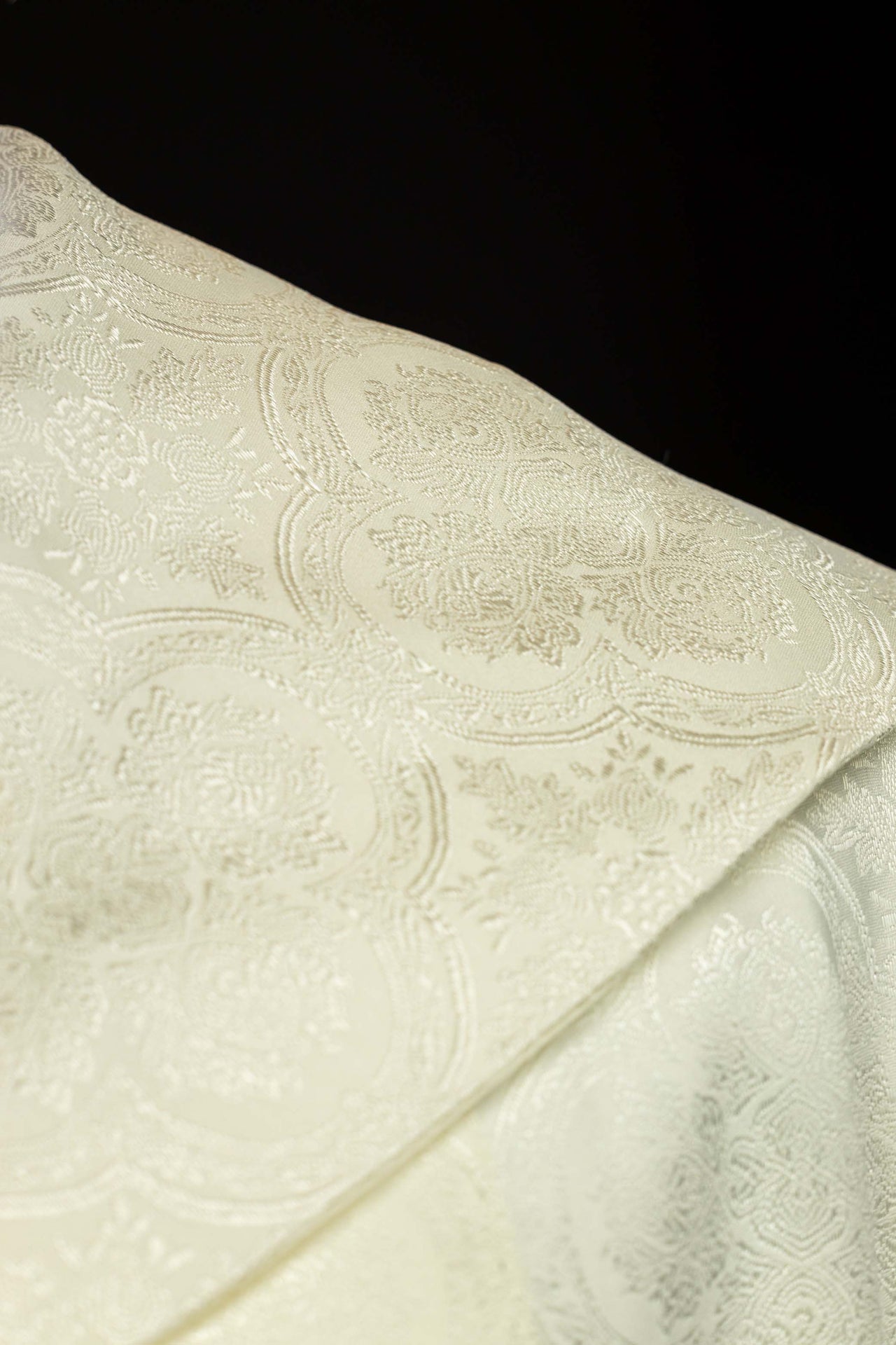 Capa de asperges litúrgica jacquard creme