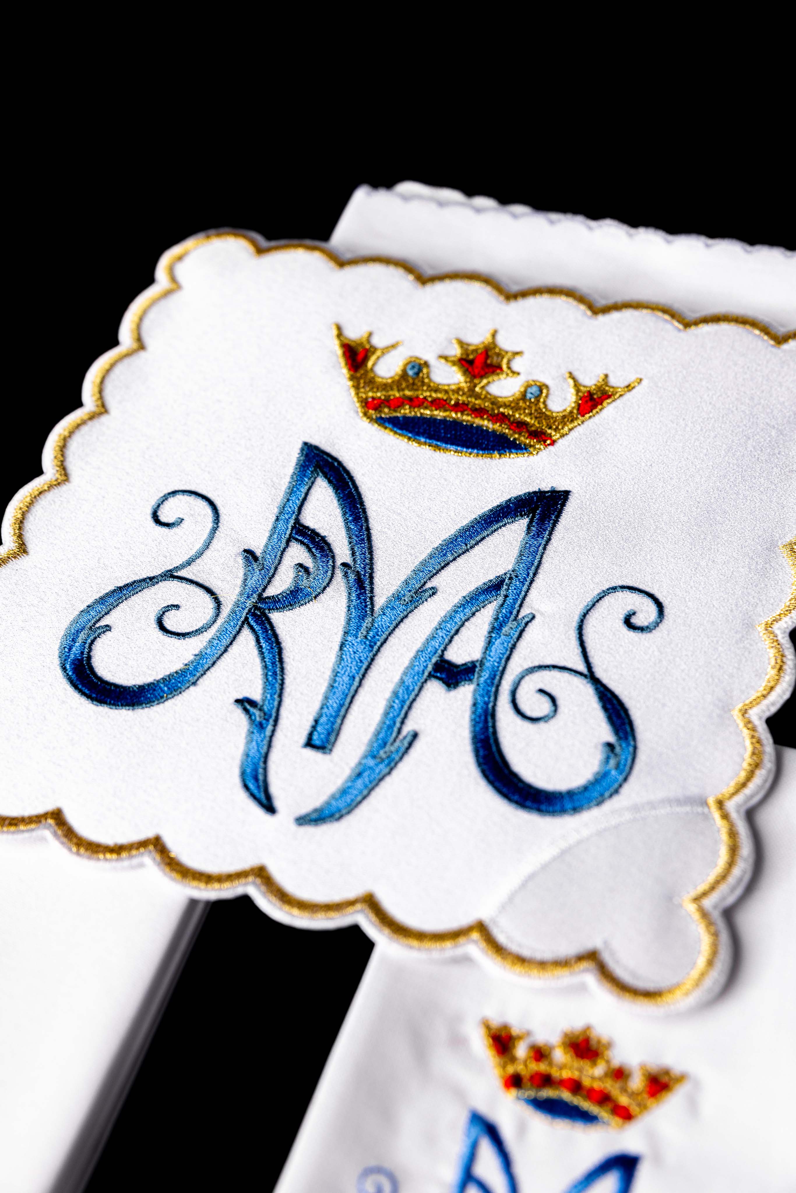 Conjunto de alfaias litúrgicas mariano com símbolo azul