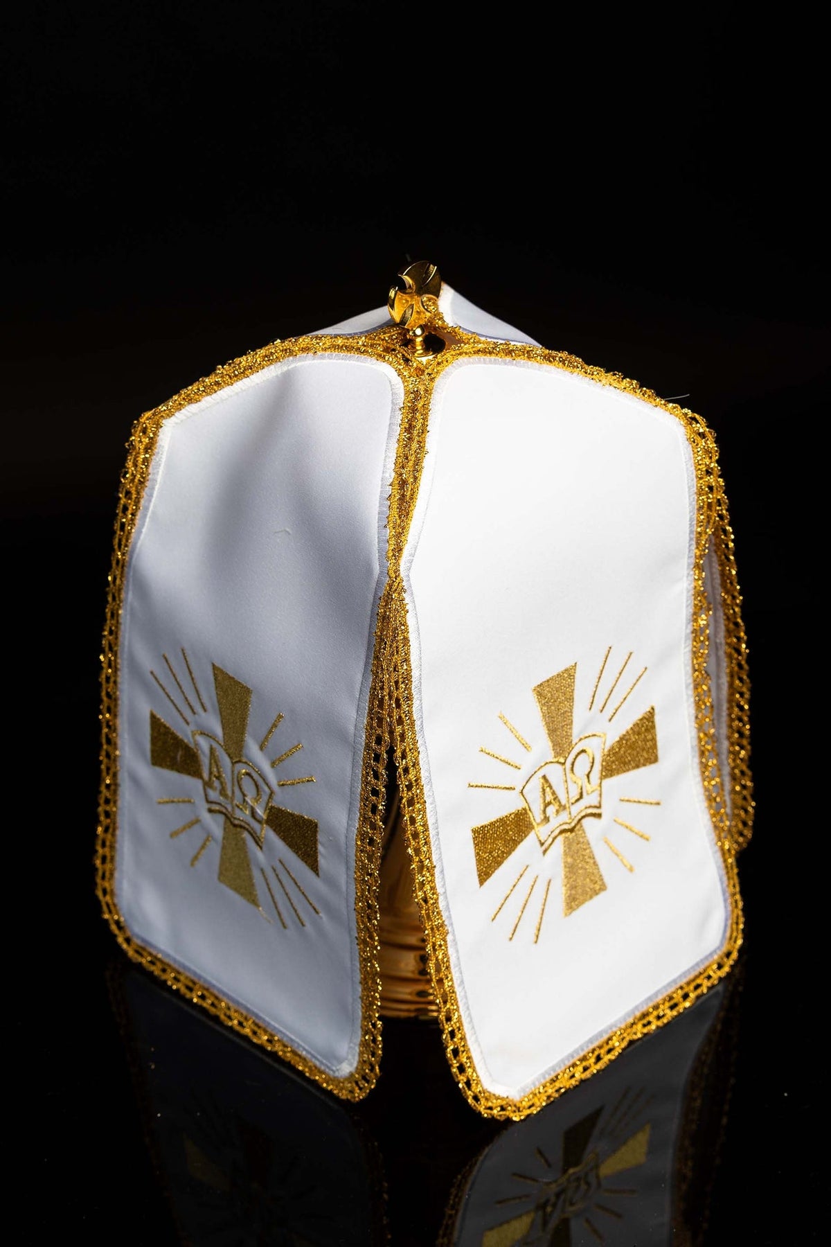 Véu para Âmbula com Bordado Dourado Alfa e Ômega – 24 cm e 29 cm