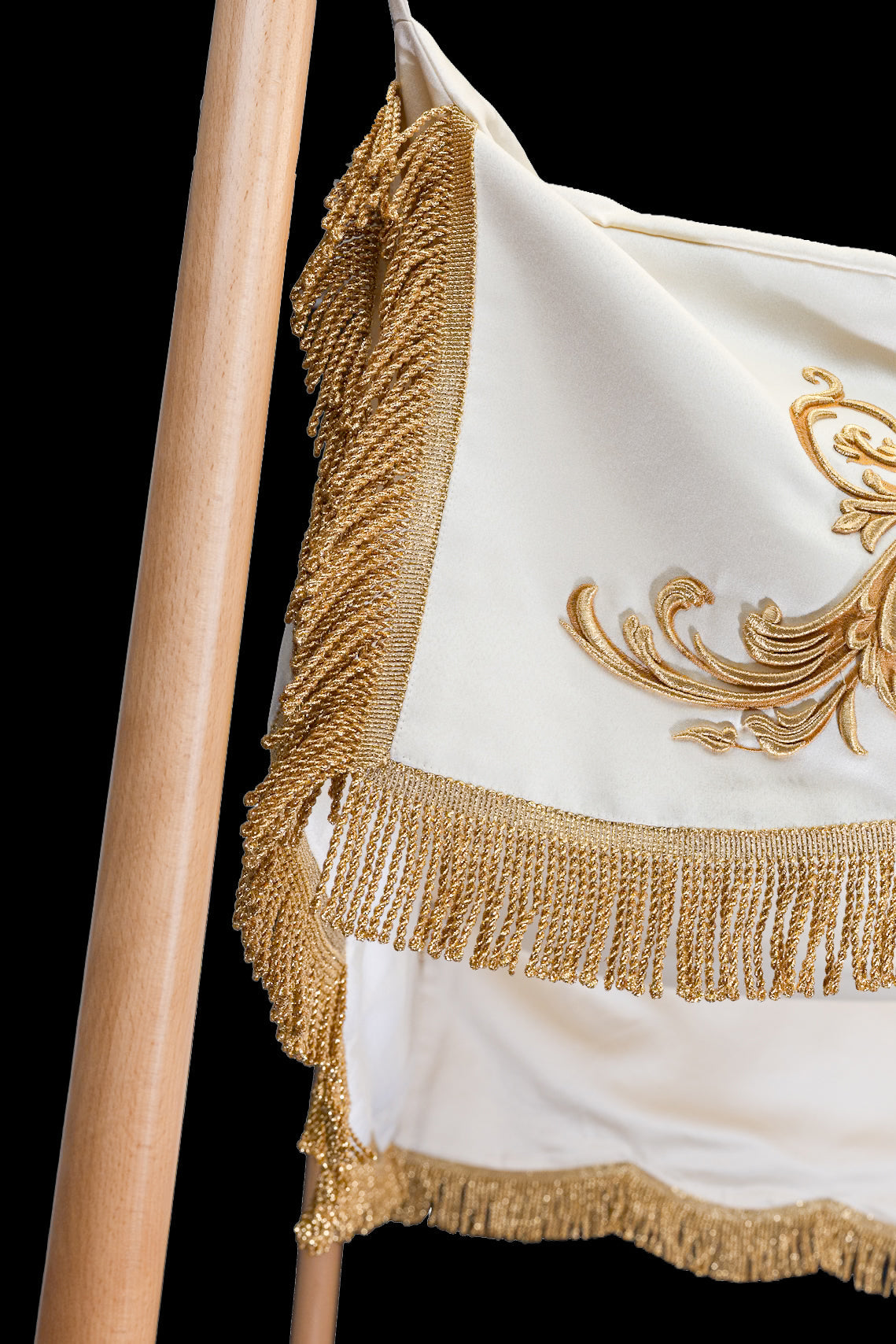 Pálio litúrgico creme com bordado dourado IHS 140 x 160 cm