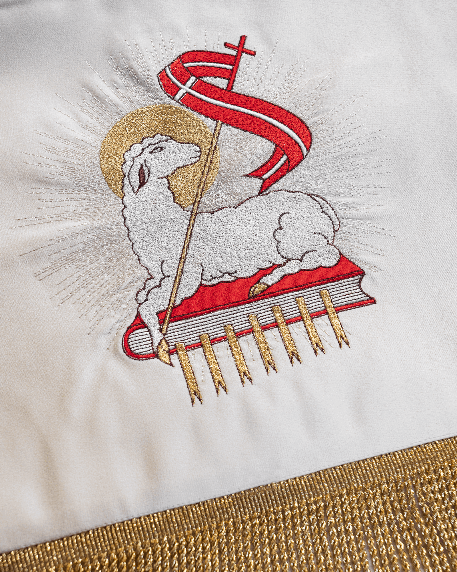 Pálio litúrgico creme com bordado de Cordeiro, 140 x 160 cm