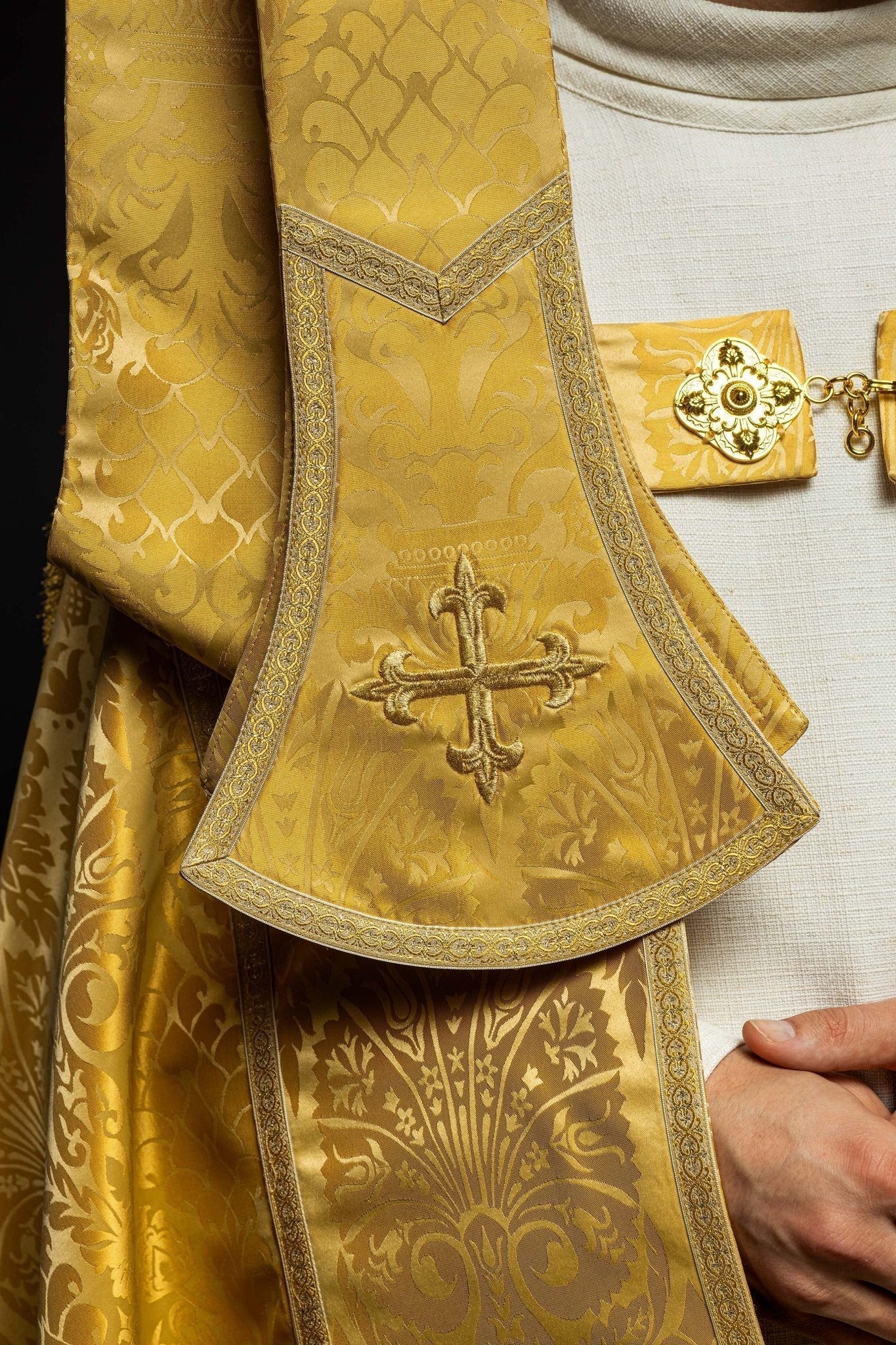 Capa de asperges romana lisa em jacquard