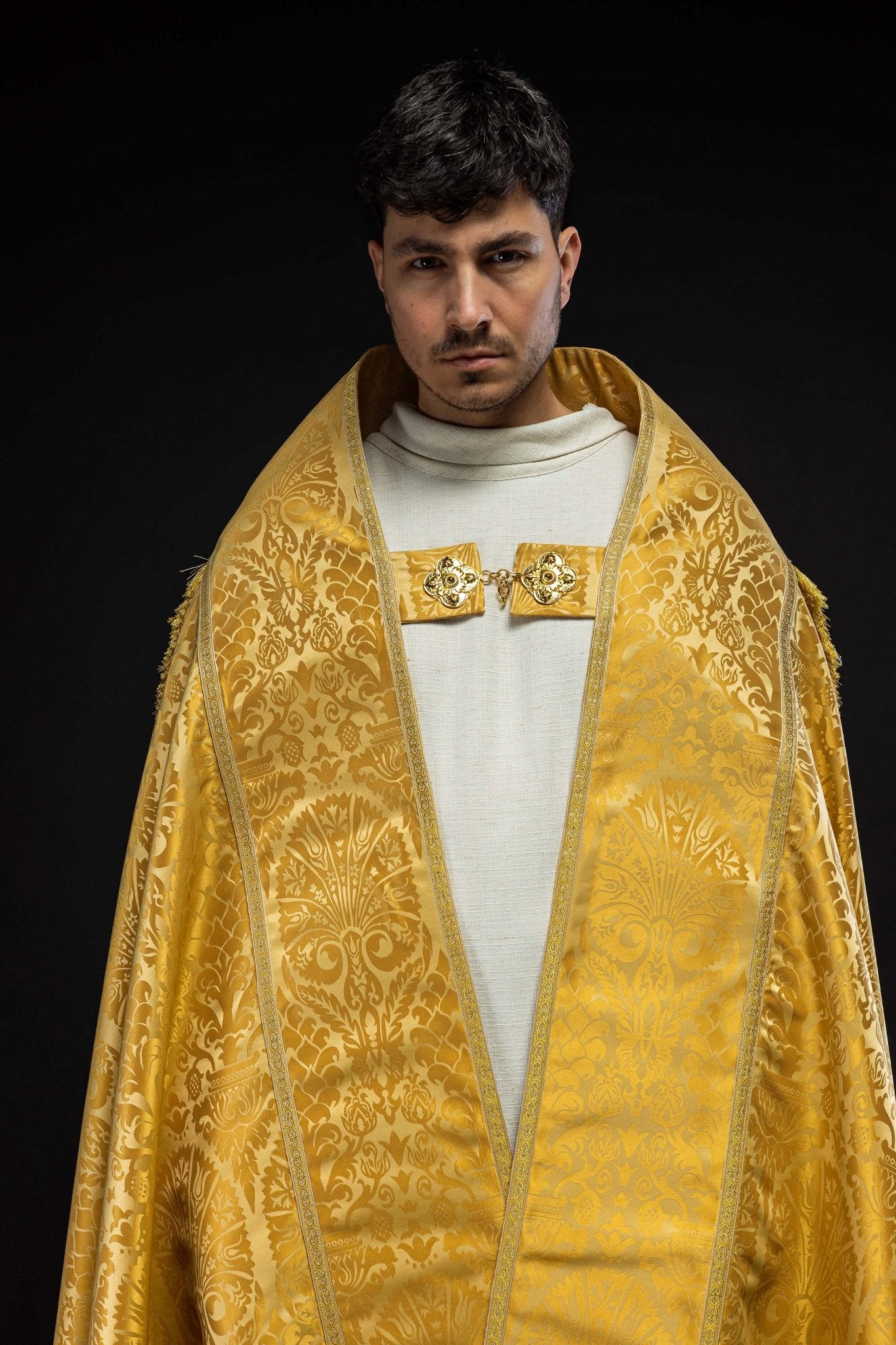 Capa de asperges romana lisa em jacquard