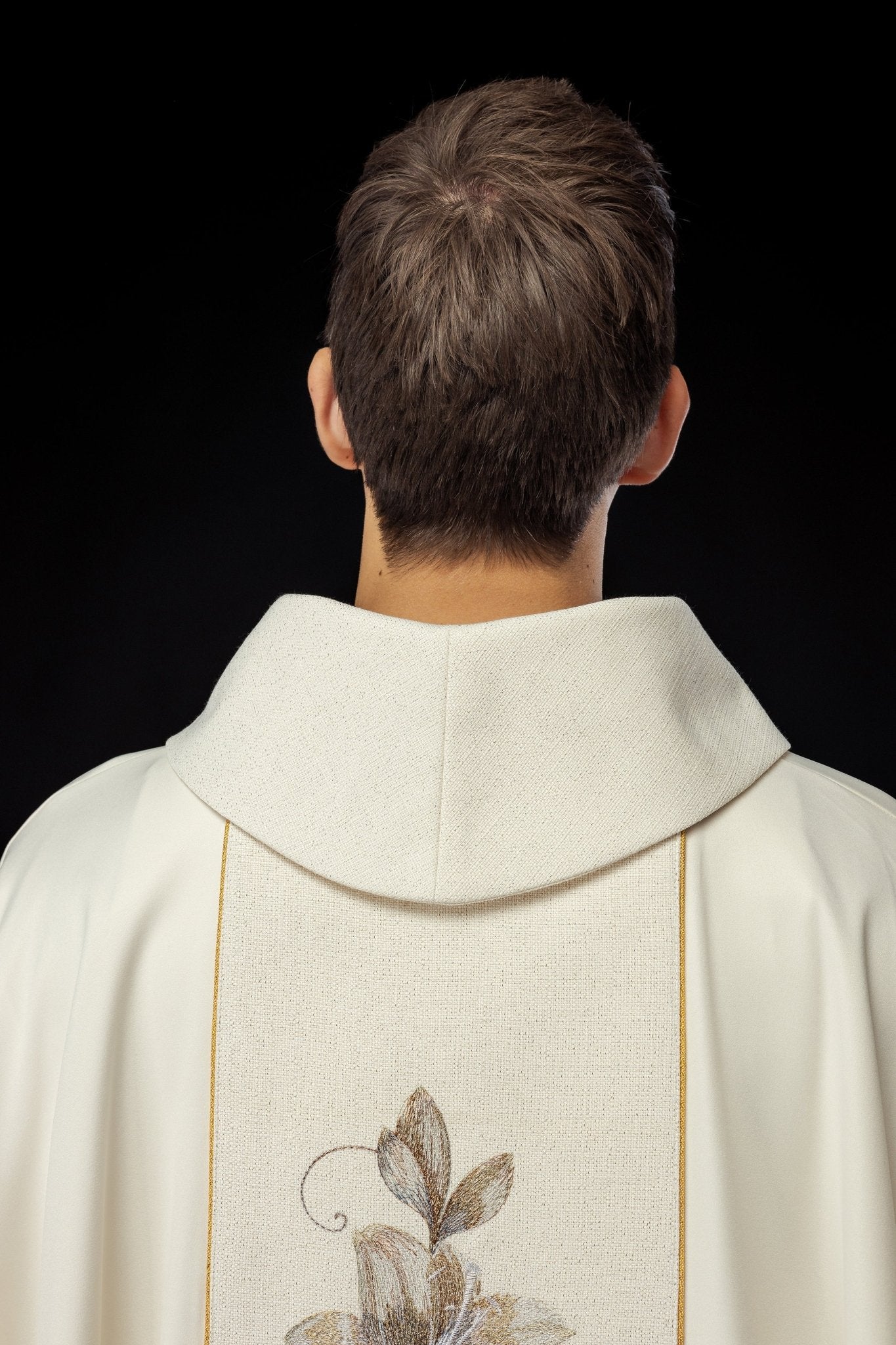 Casula bordada com a imagem de Nossa Senhora de Guadalupe