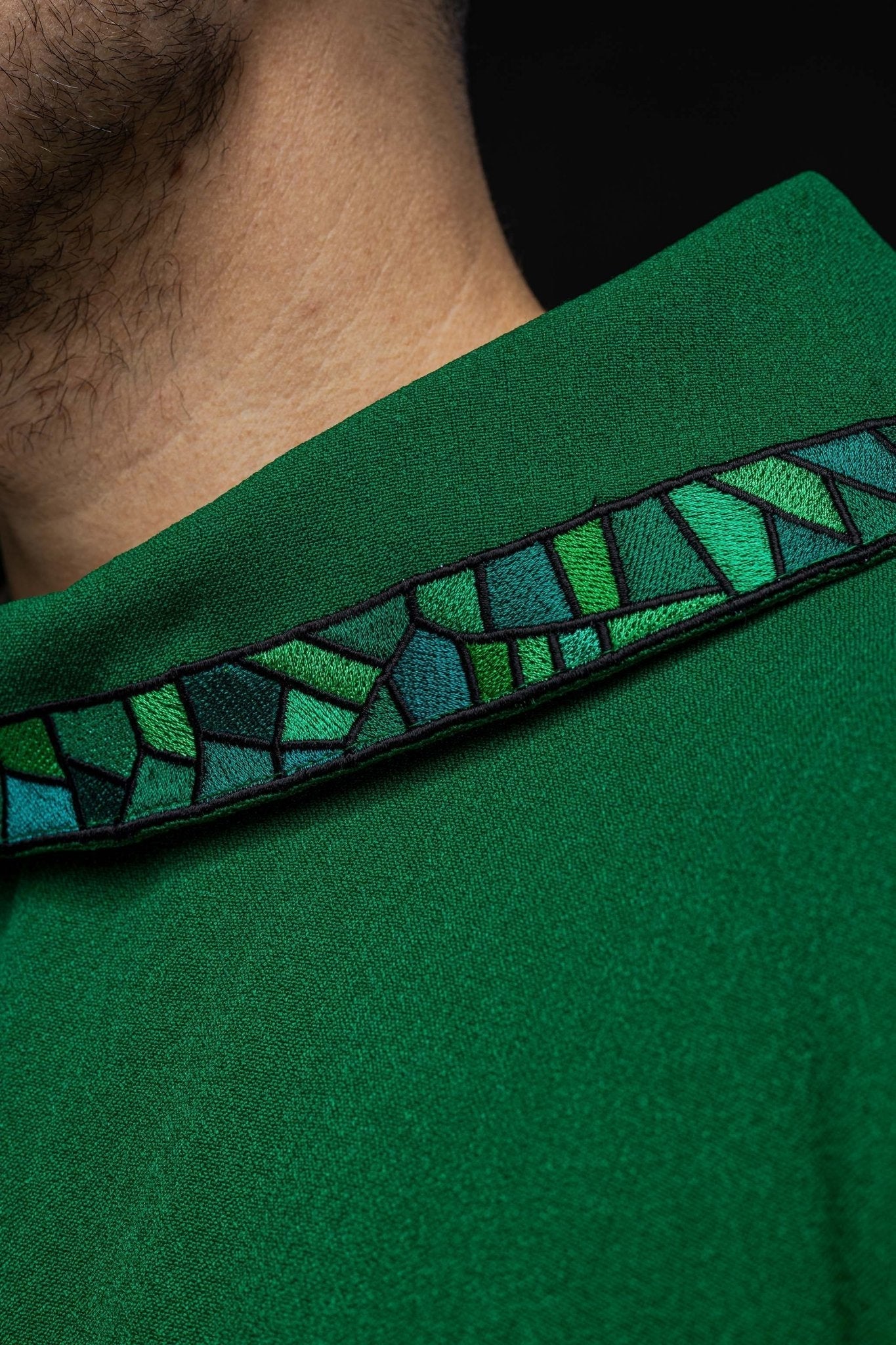 Casula bordada verde com Cruz Mosaico