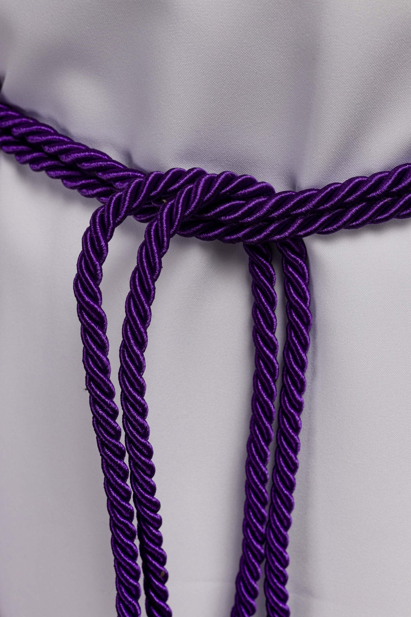Cíngulo litúrgico roxo