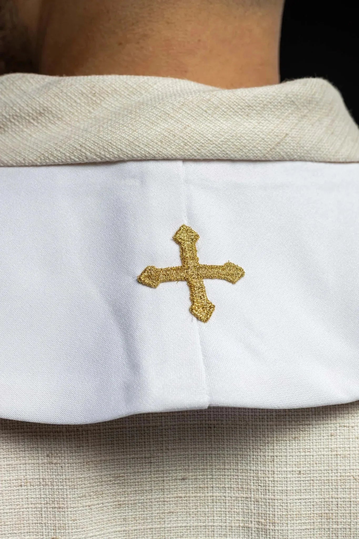 Estola sacerdotal branca mariana bordada