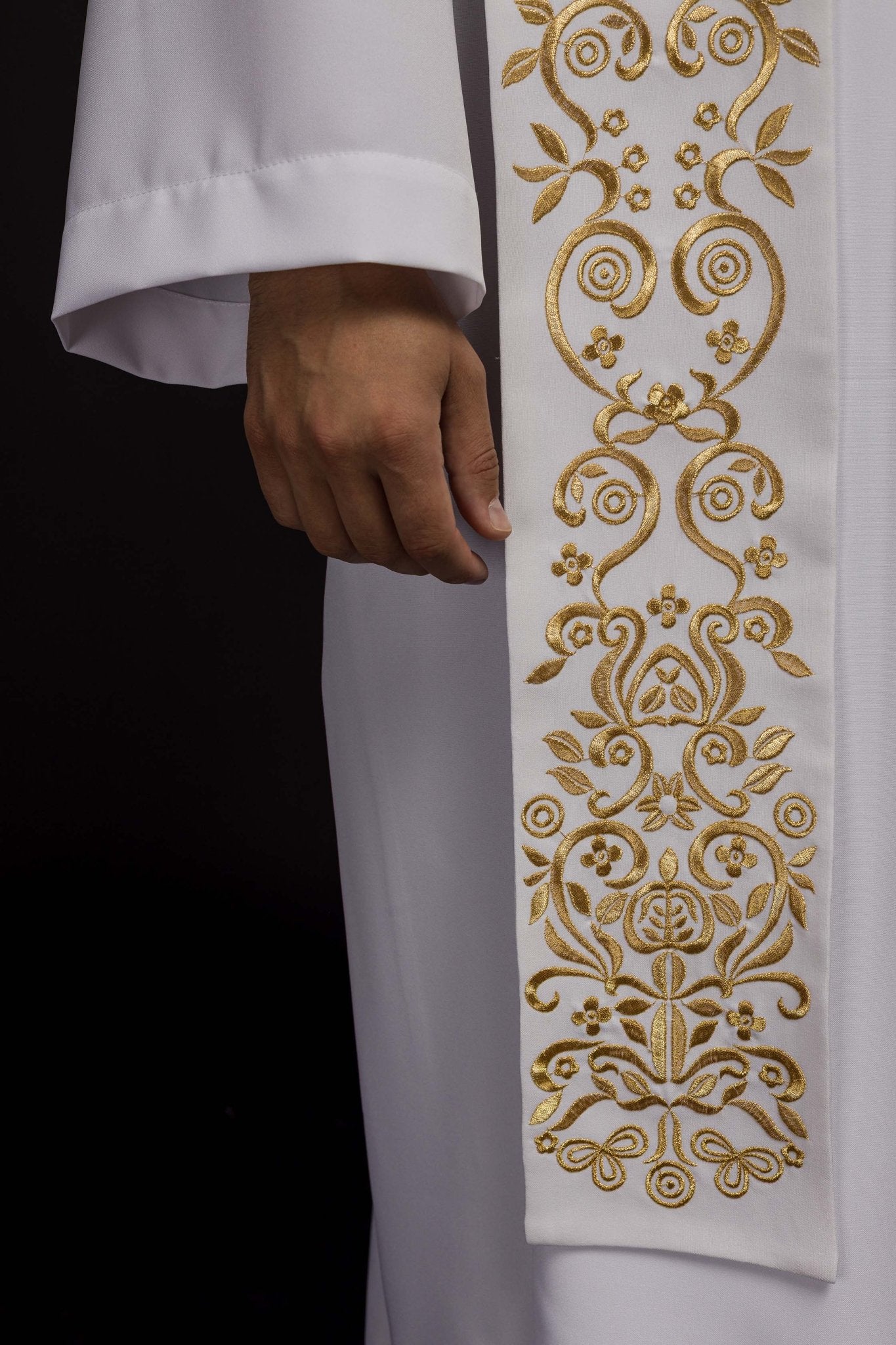 Estola sacerdotal branca mariana bordada