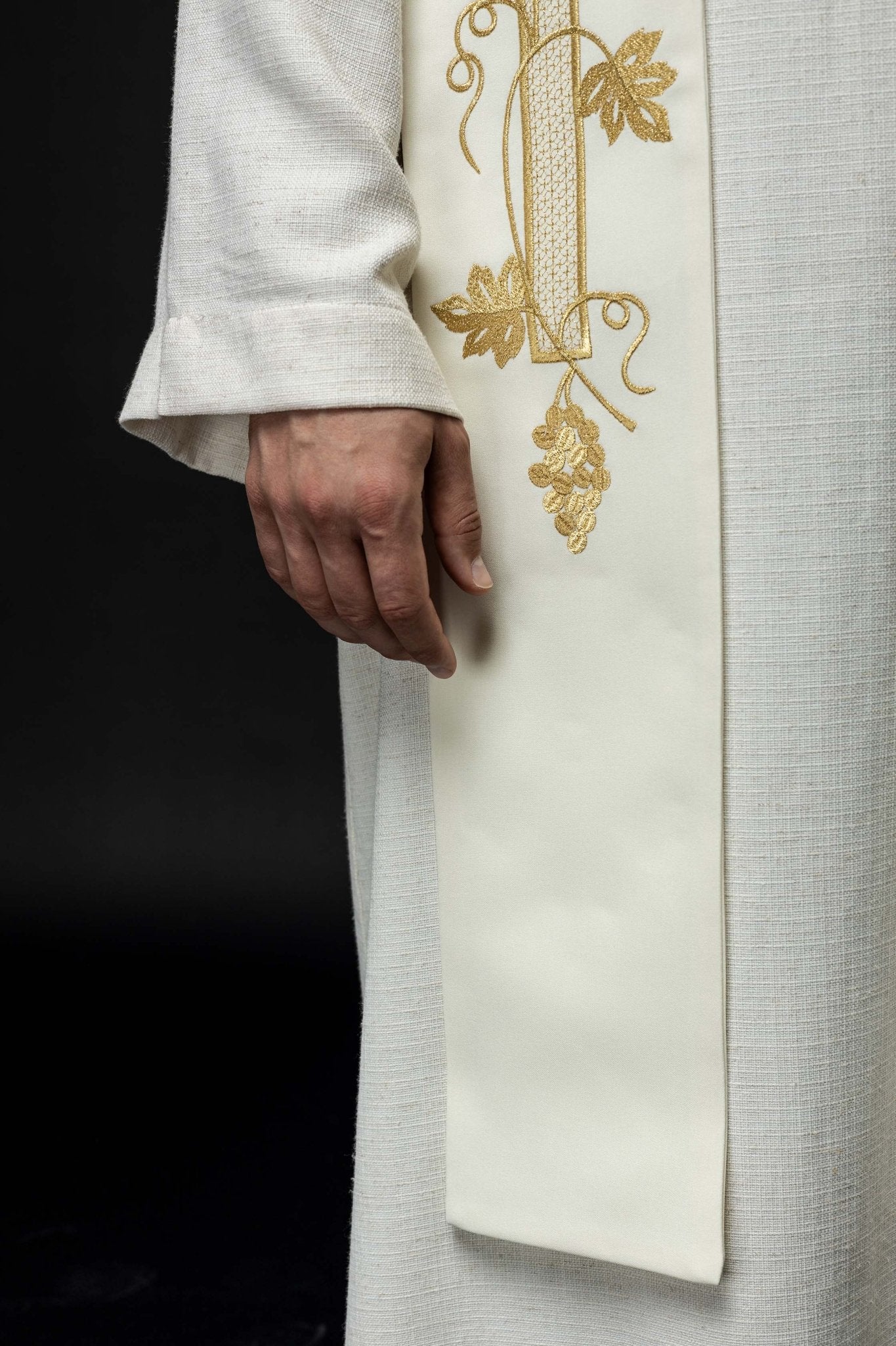 Estola sacerdotal bordada Cruz creme