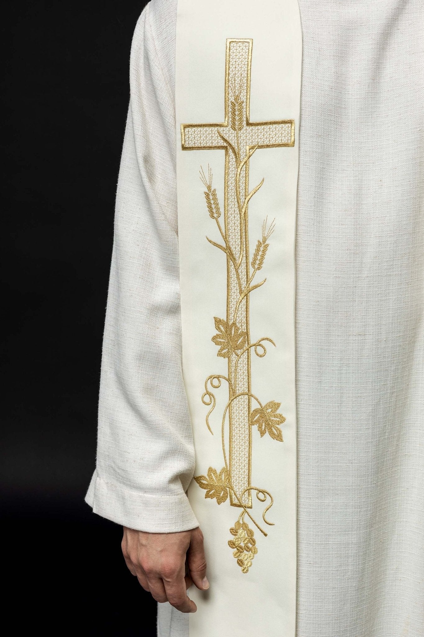 Estola sacerdotal bordada Cruz creme
