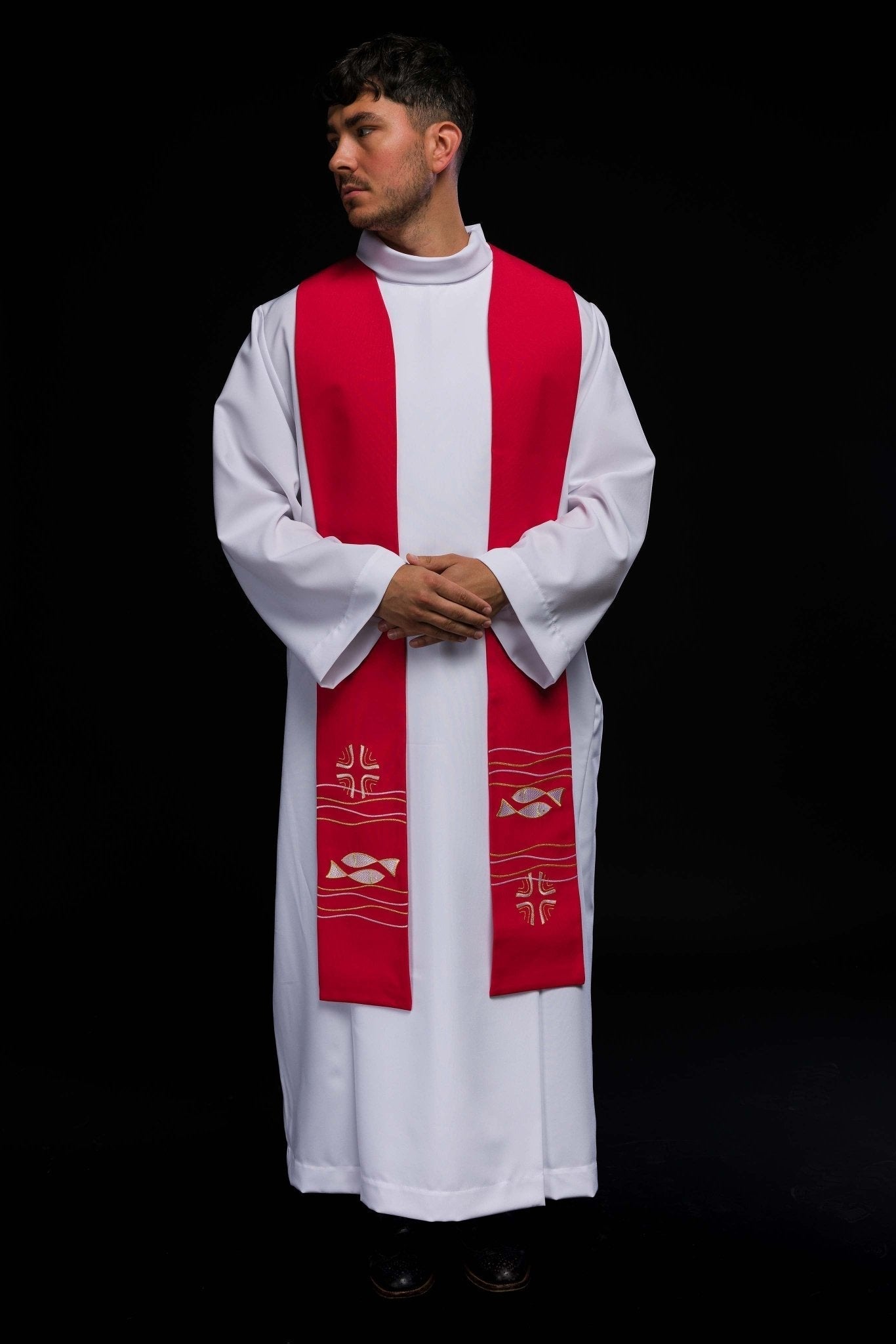 Estola sacerdotal bordada Alfa e Ômega vermelha