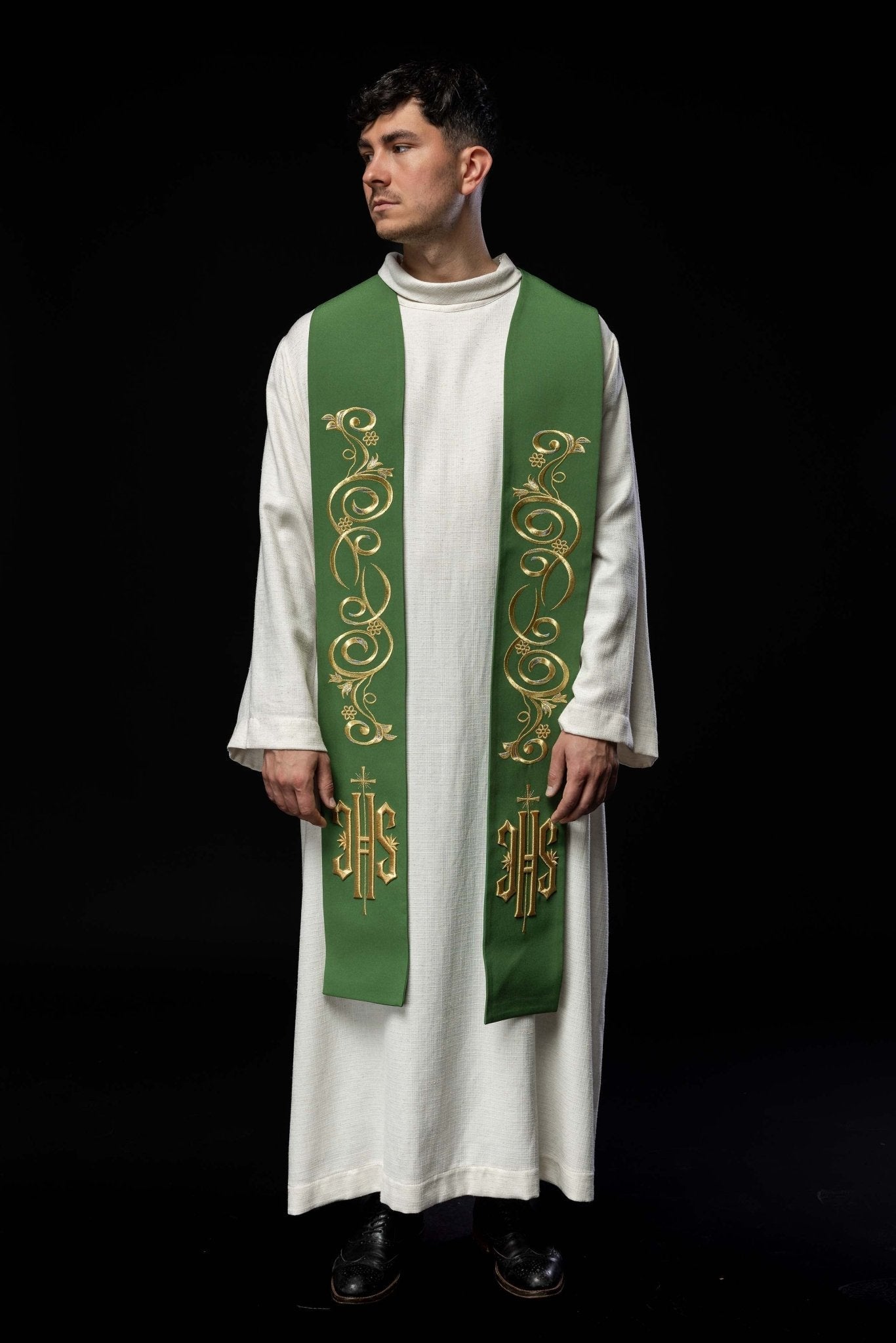 Estola sacerdotal bordada IHS verde