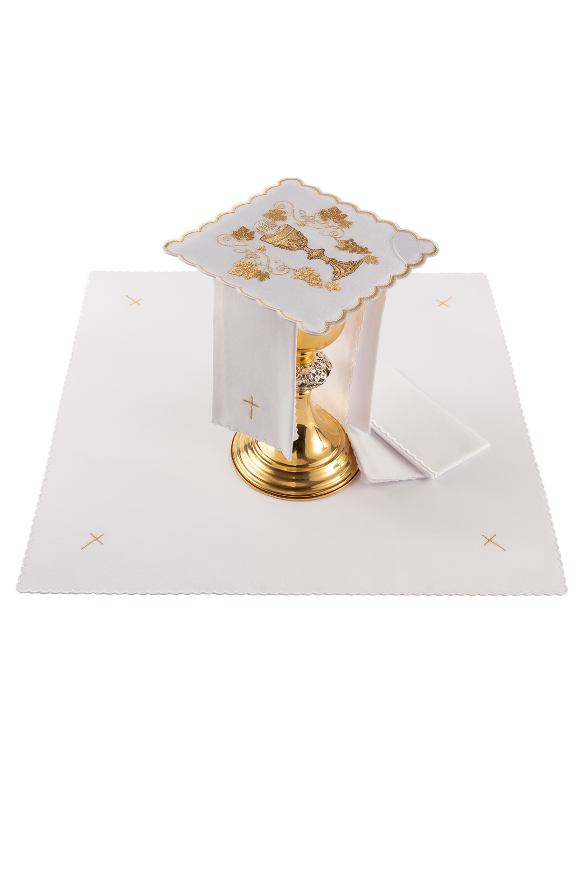 Conjunto de alfaias litúrgicas bordado com motivo de cálice, branco com bordados dourados