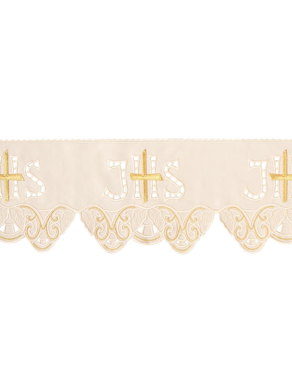Tecido a metro com bordado frontal monograma IHS Cruz creme, com bordado dourado e acabamento rendado