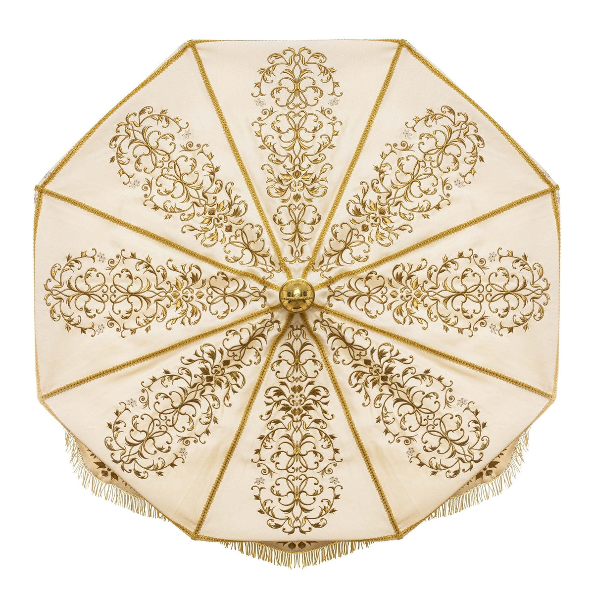 Umbela processional creme vista superior com oito painéis bordados e acabamento dourado