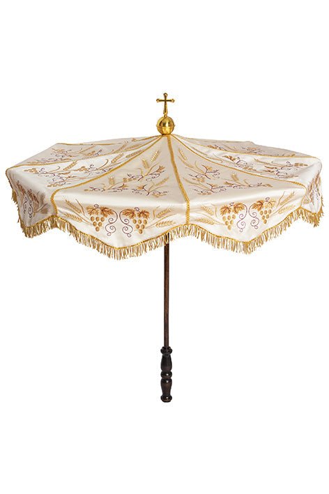 Umbela processional creme com bordado dourado e franjas