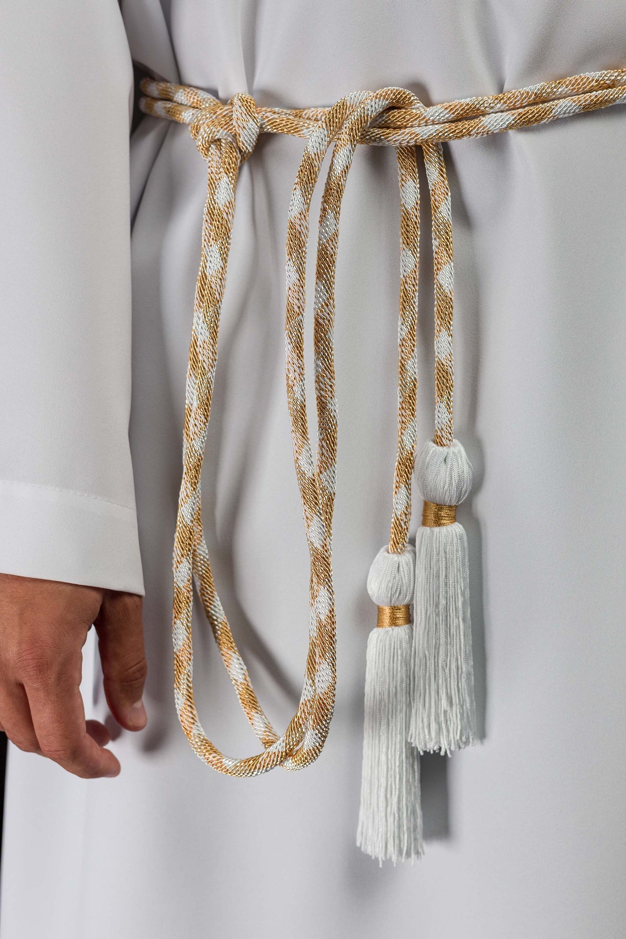 Cíngulo litúrgico branco e dourado premium