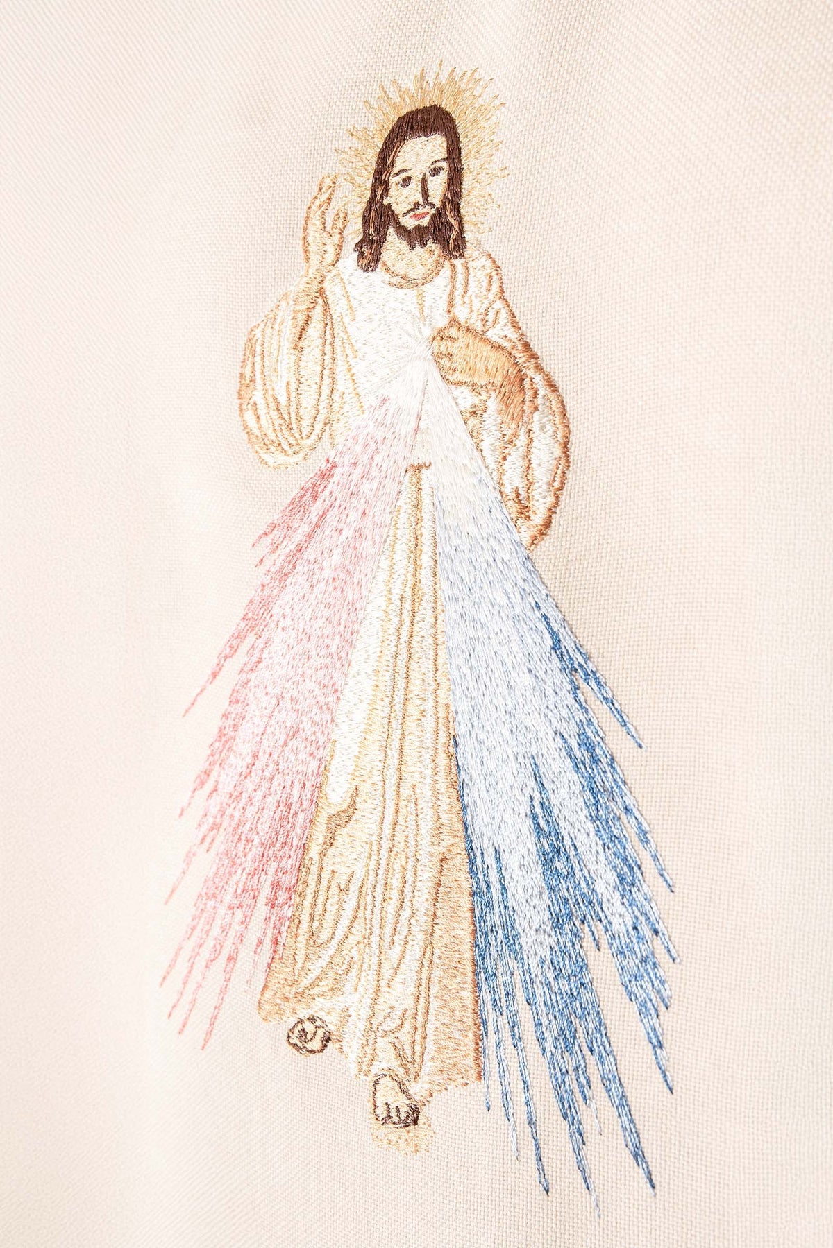 Casula bordada creme com imagem de Jesus Misericordioso