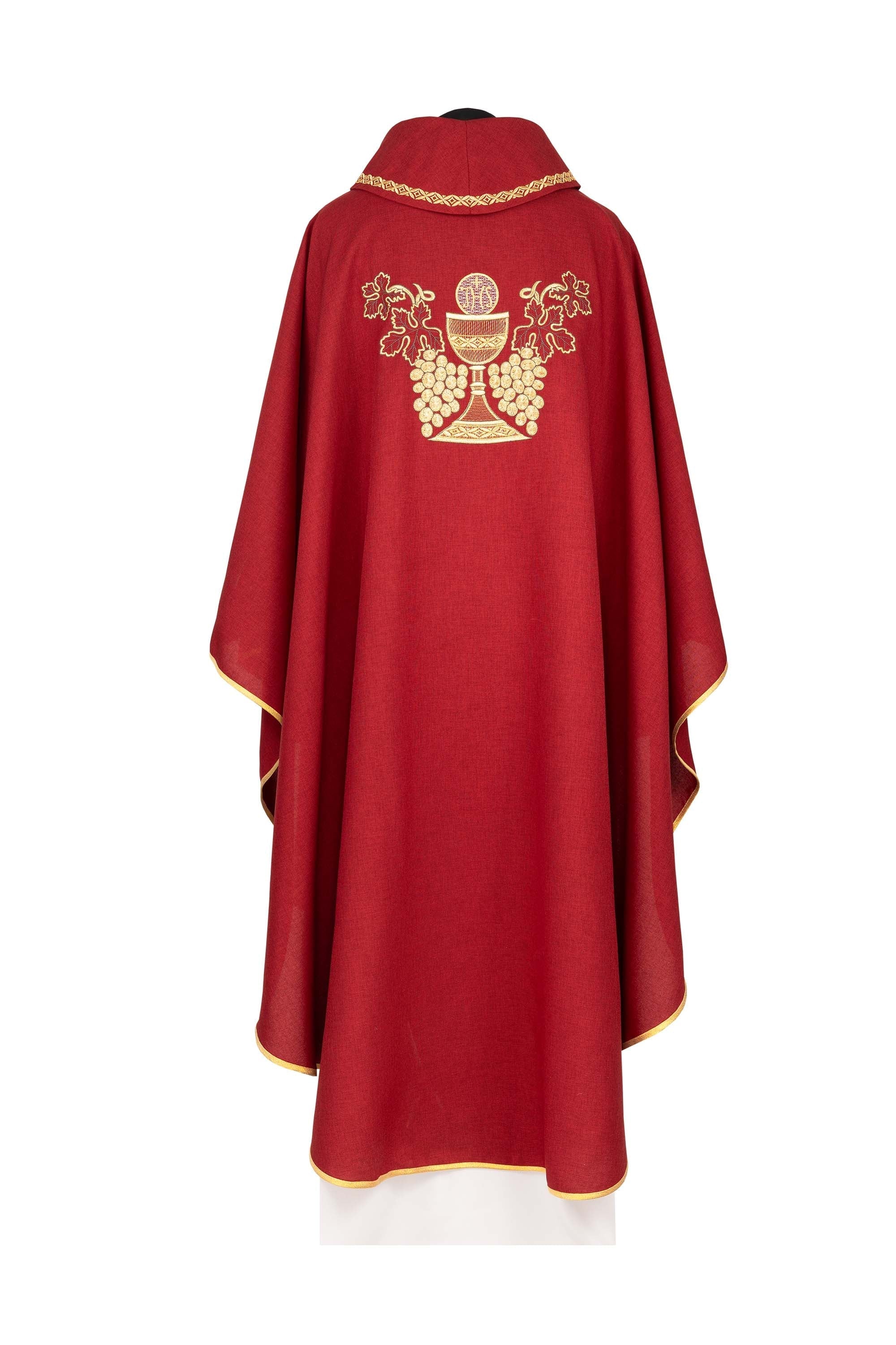 Casula bordada vermelha Cálice e Uvas - chasubles.com.br