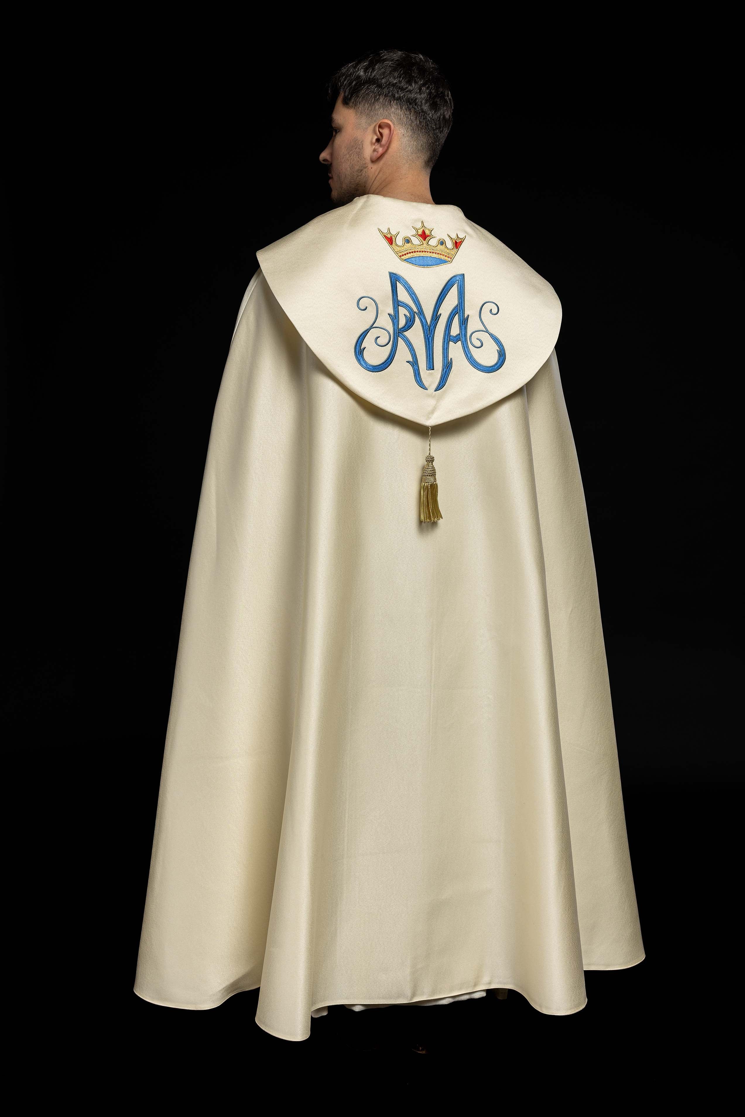 Capa de asperges bordada mariana creme
