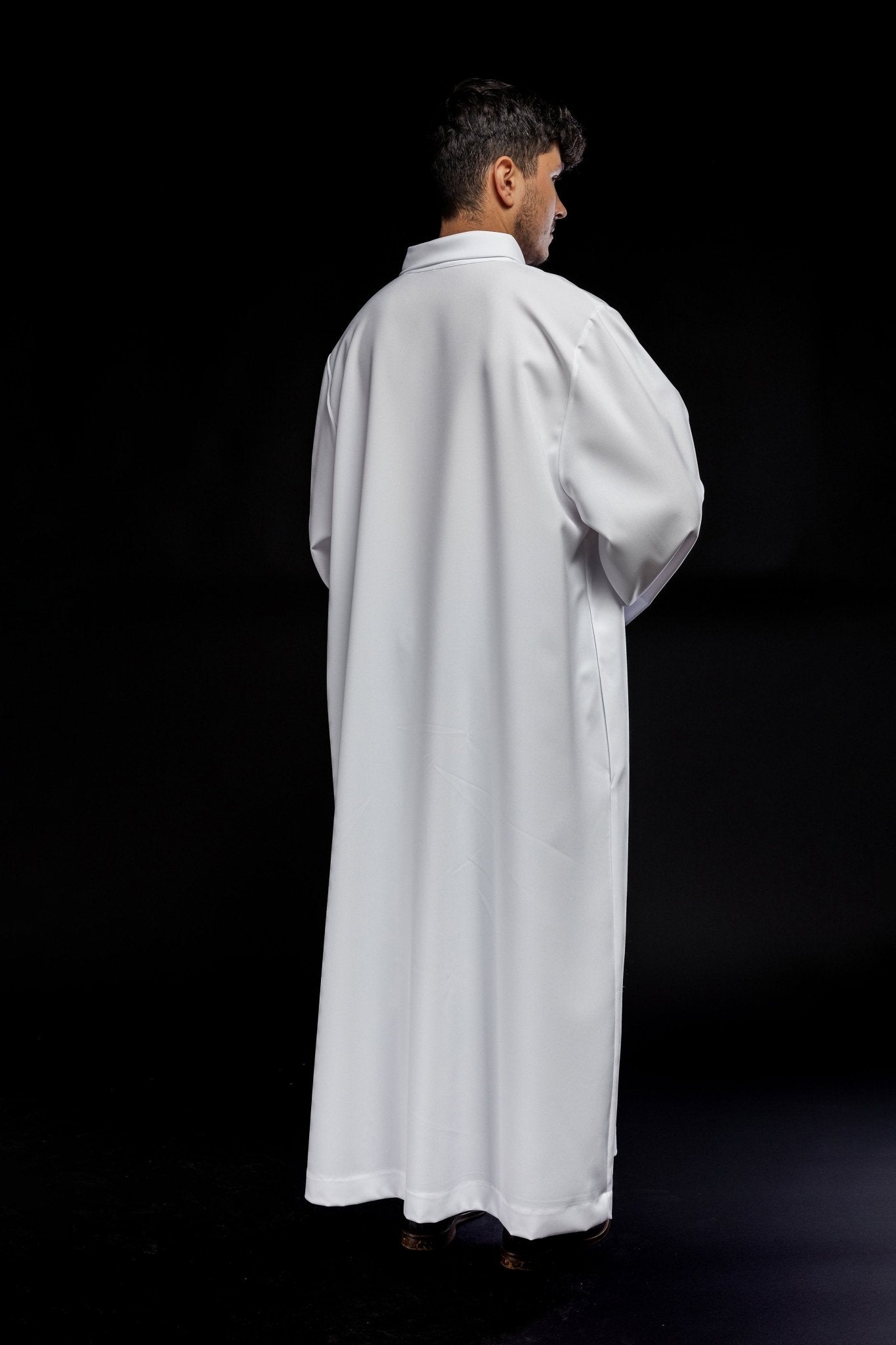 Alva sacerdotal lisa branca