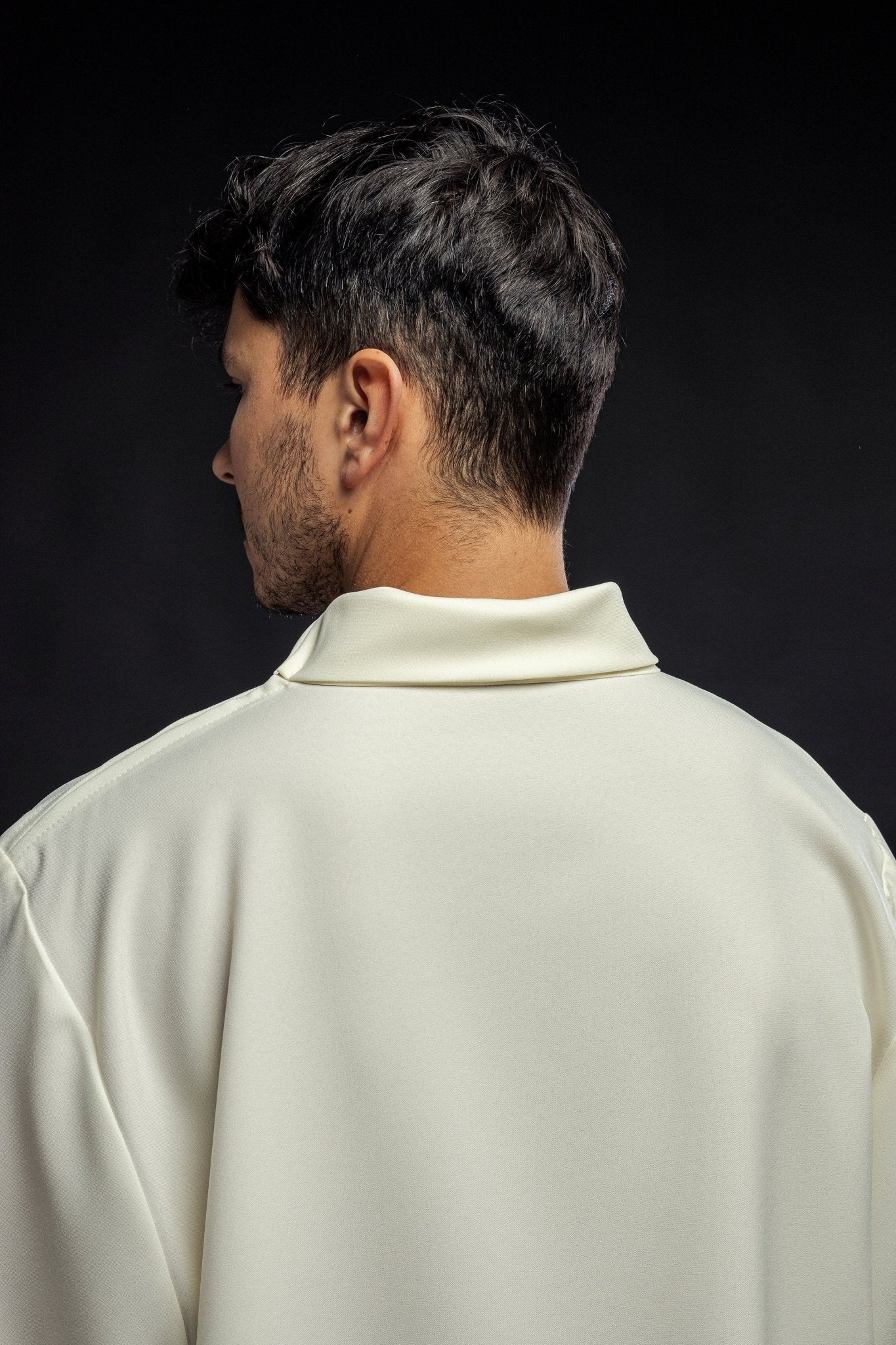 Alva sacerdotal lisa creme