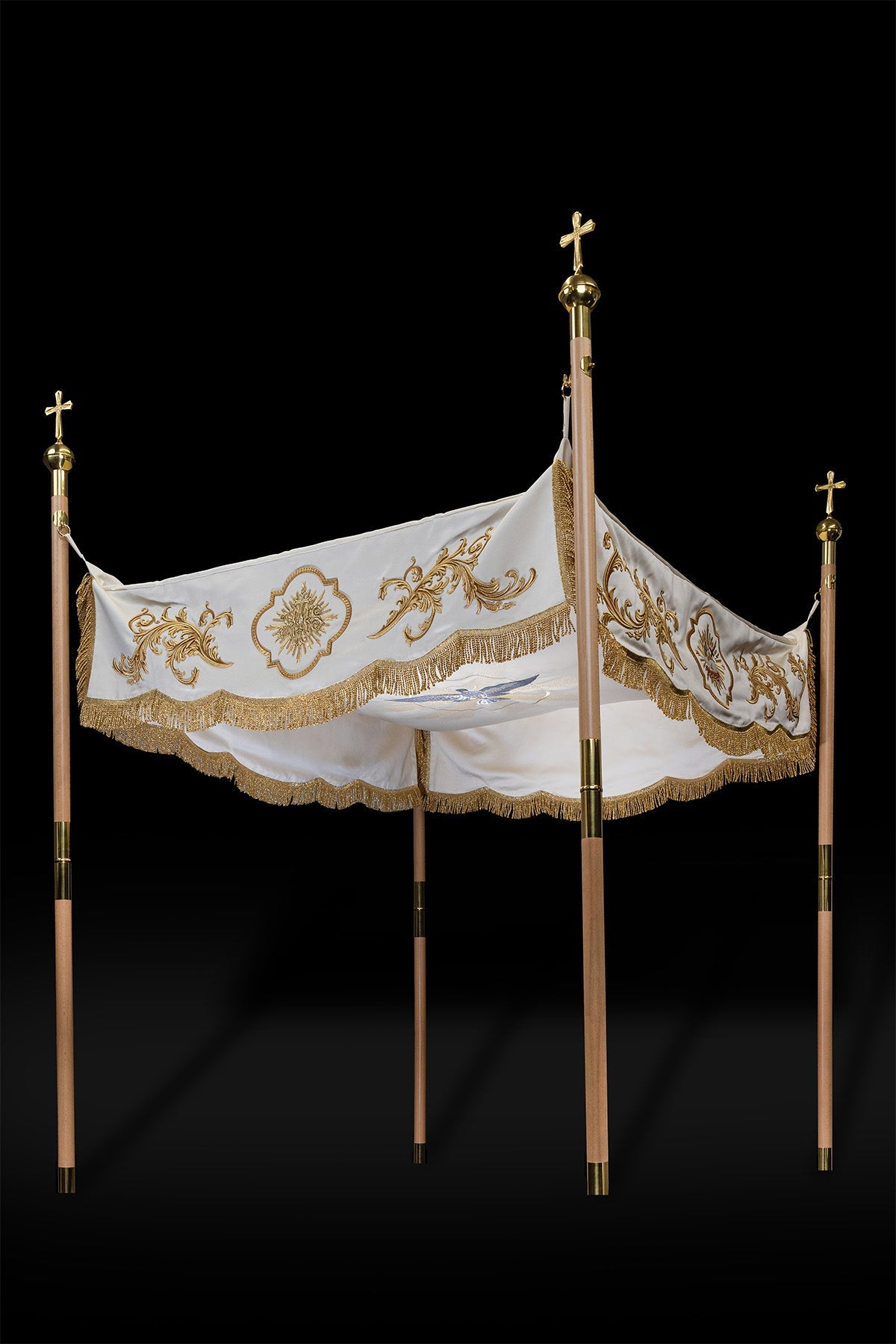 Pálio litúrgico creme com bordado dourado IHS 140 x 160 cm