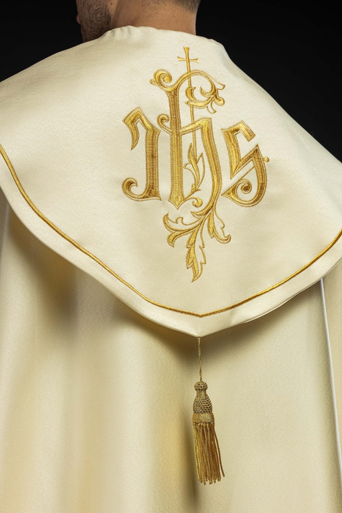 Capa de asperges eucarística monograma IHS
