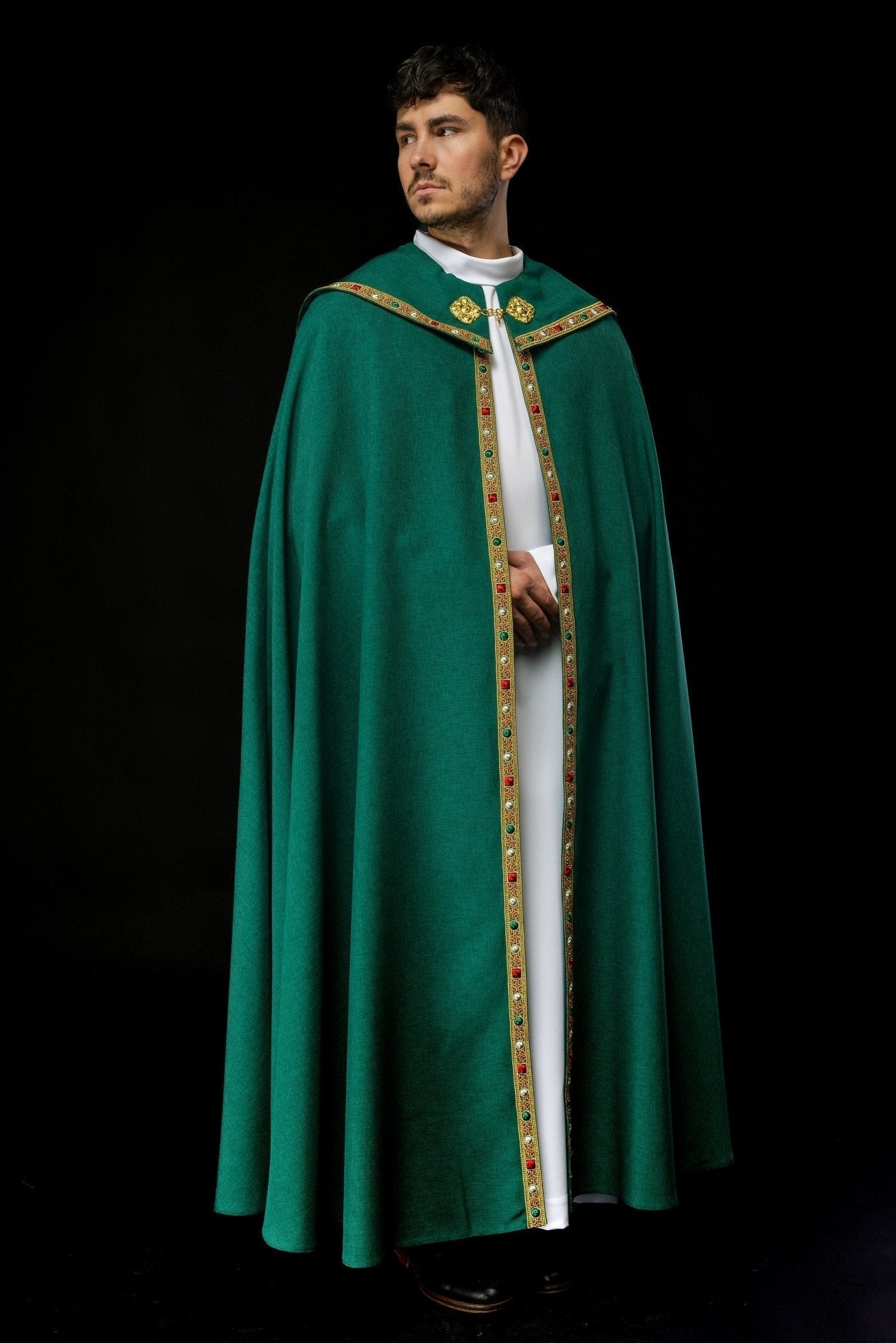 Capa de asperges verde com IHS dourado