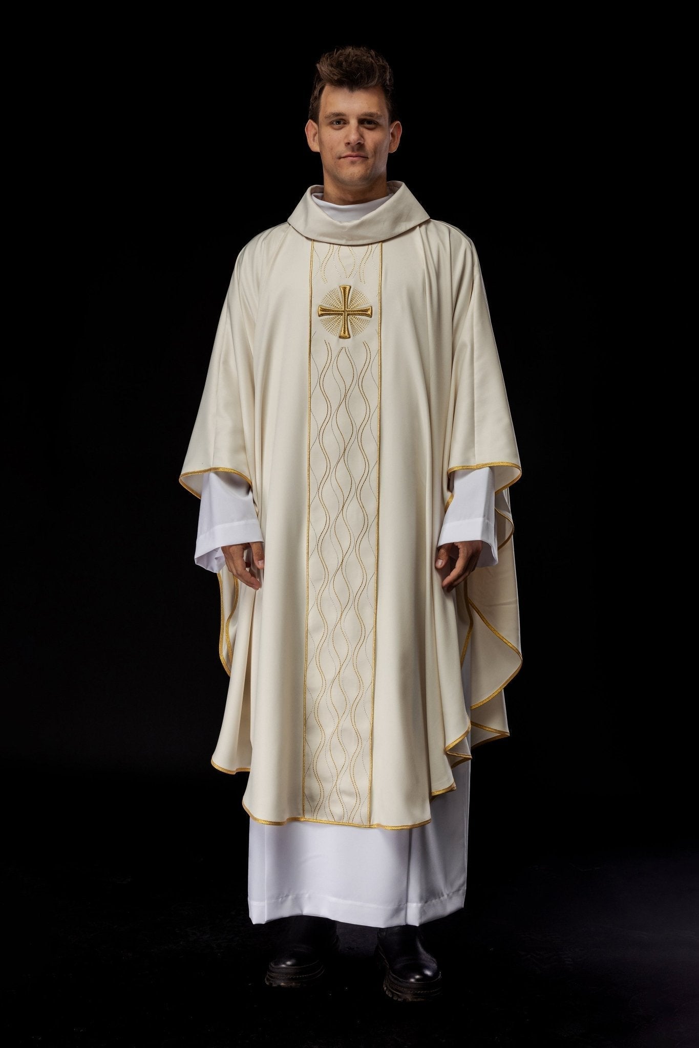 Casula bordada Cruz creme