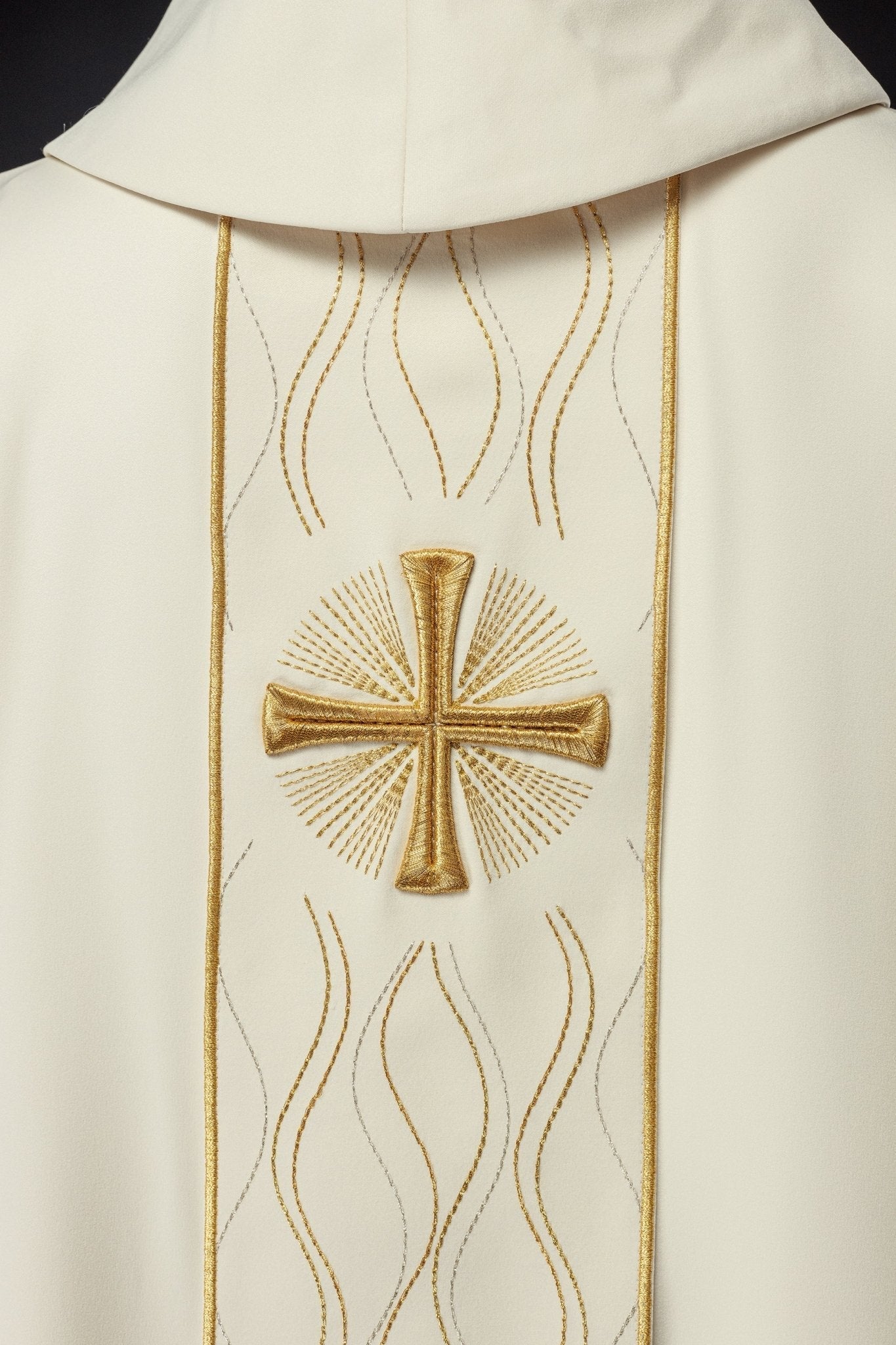 Casula bordada Cruz creme