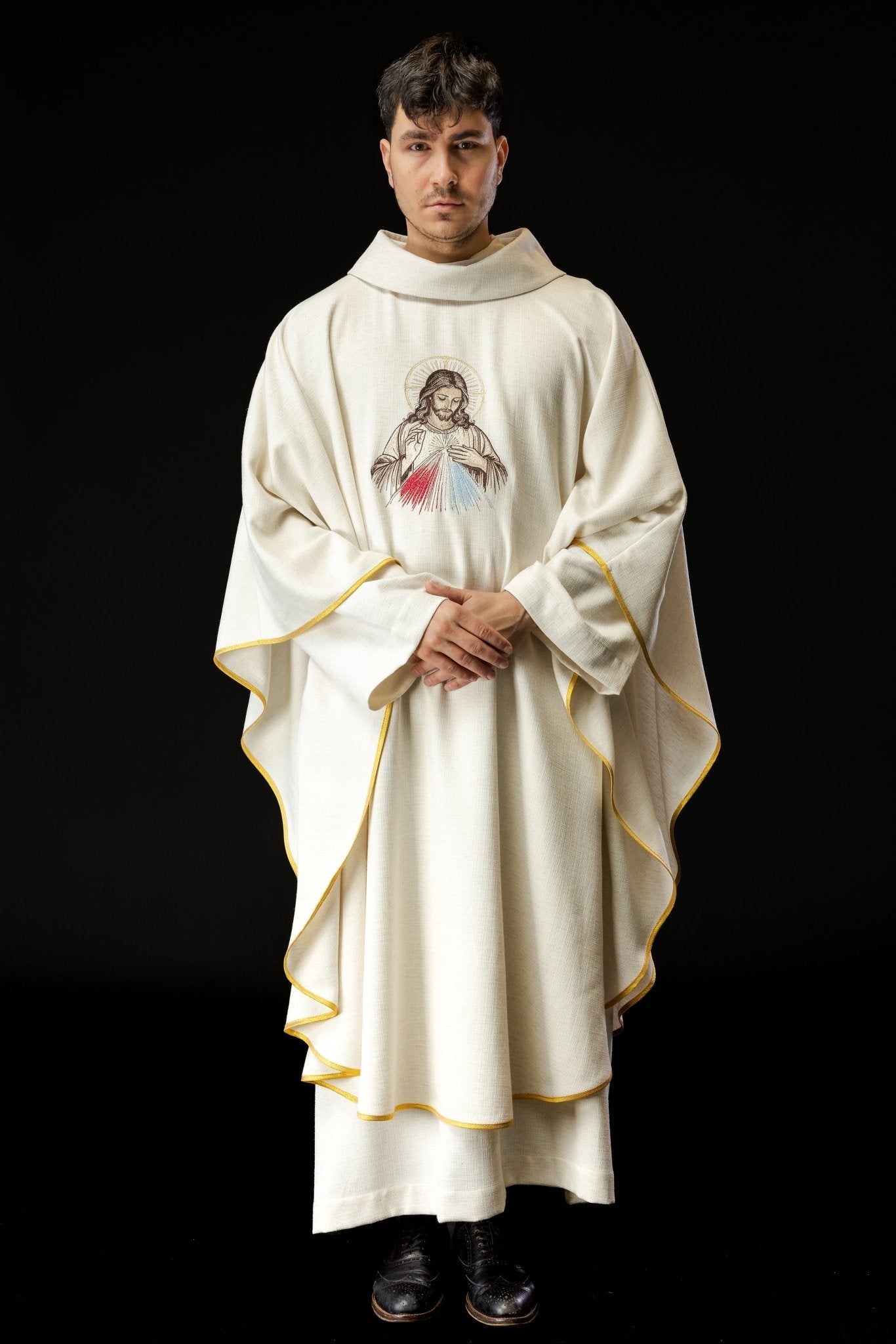 Casula creme com imagem de Jesus Misericordioso
