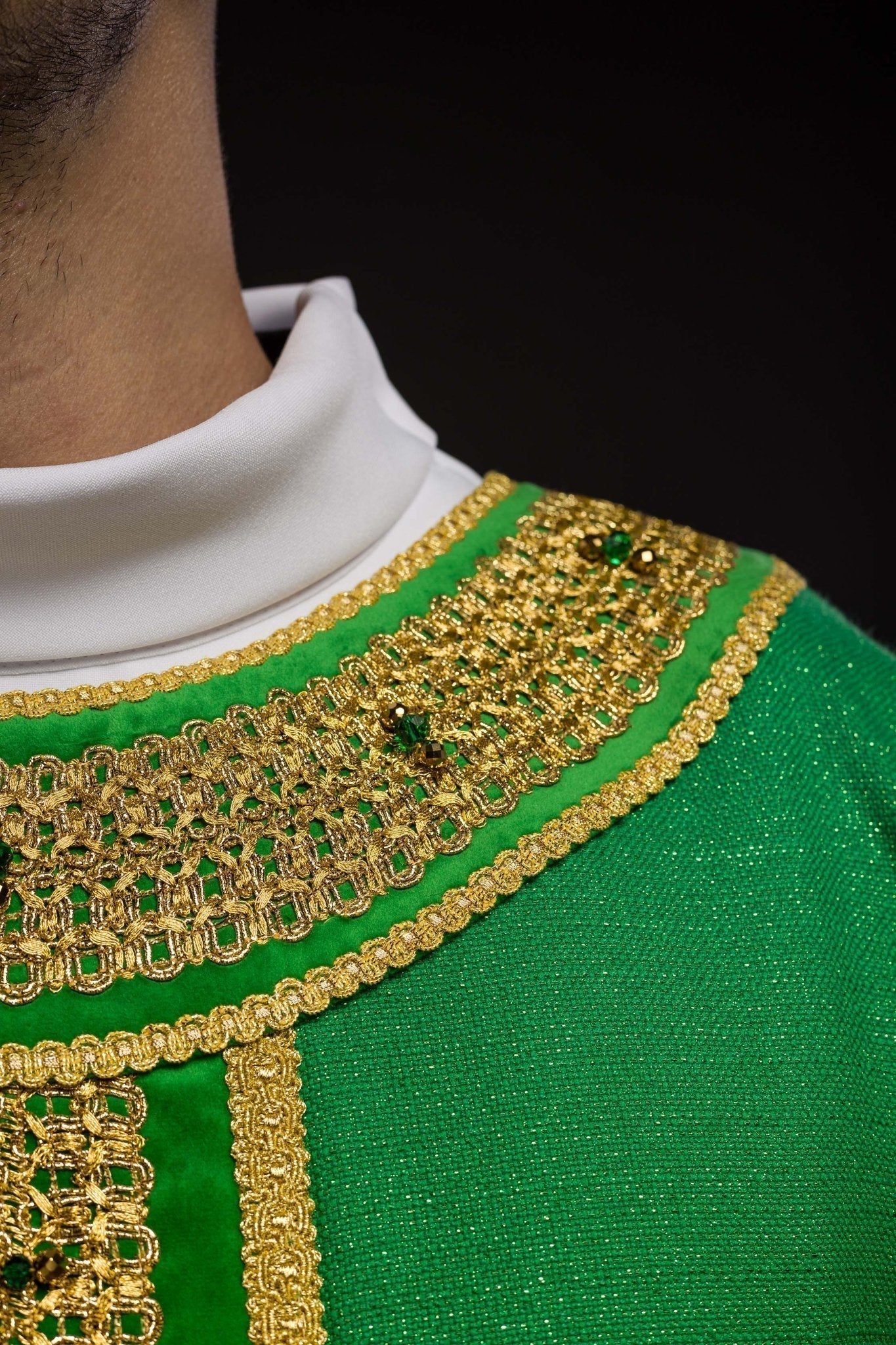 Casula verde Handmade com pedras naturais 7001