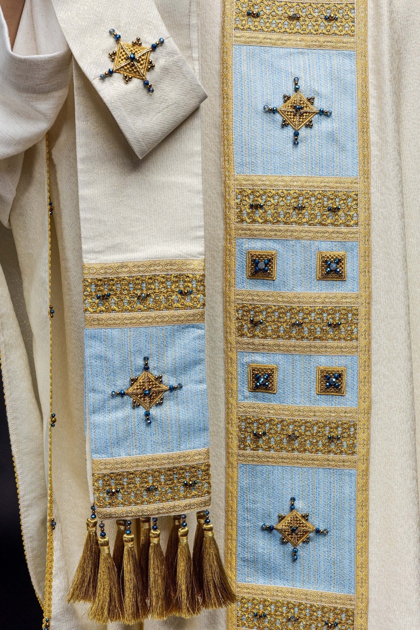 Casula mariana feita à mão com pedras naturais Handmade 7004