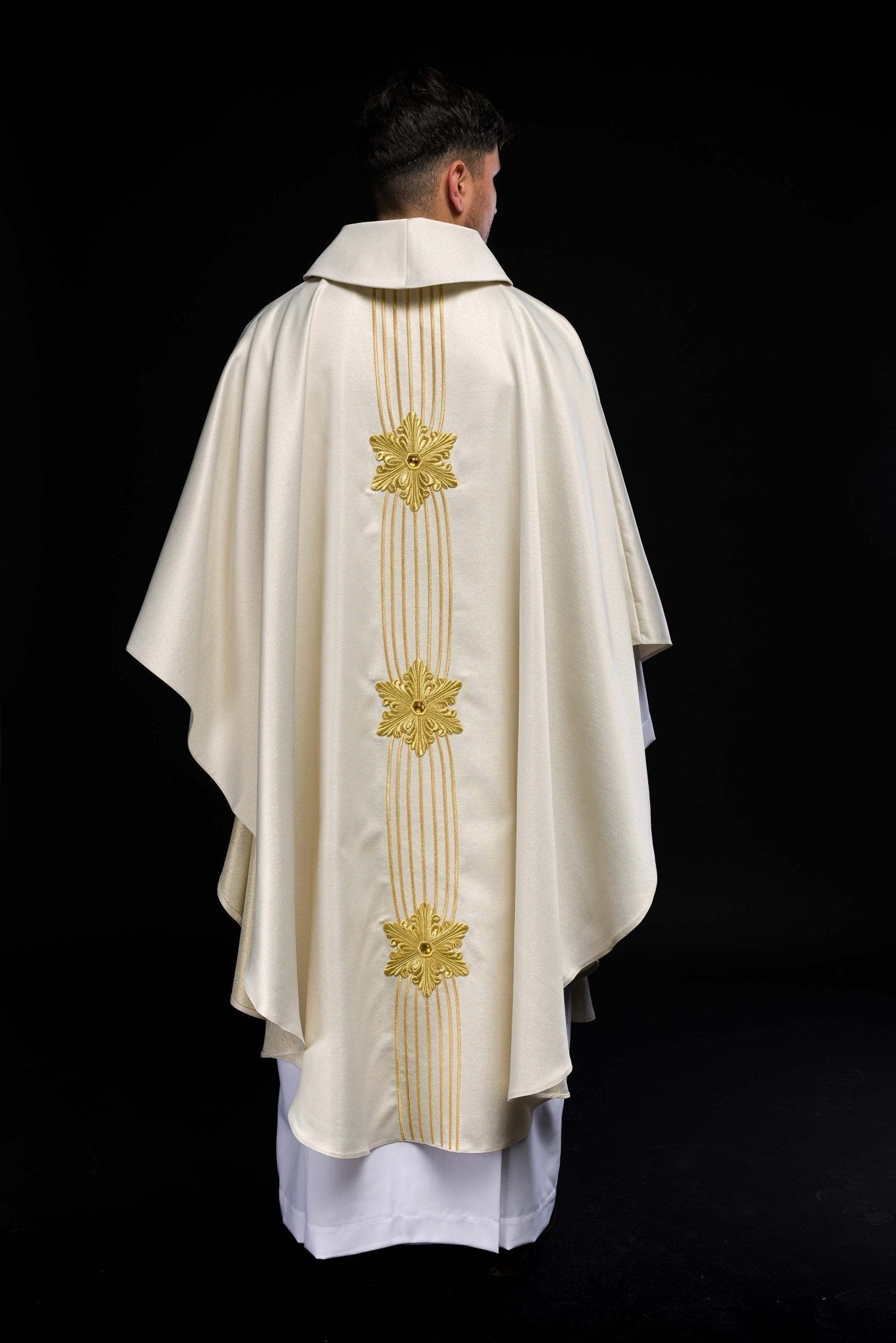 Casula litúrgica mariana brilhante com pedras LE/7025 creme
