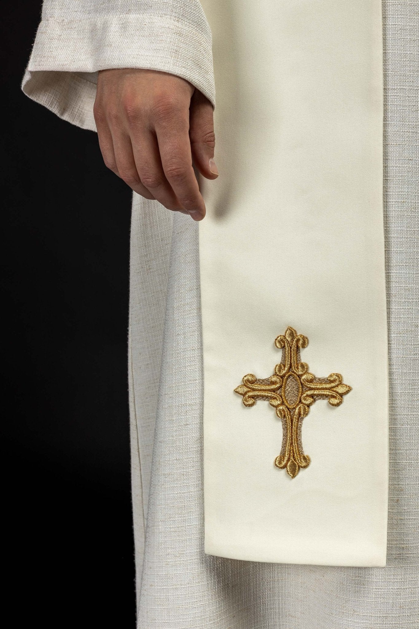 Estola sacerdotal bordada Cruz e IHS creme