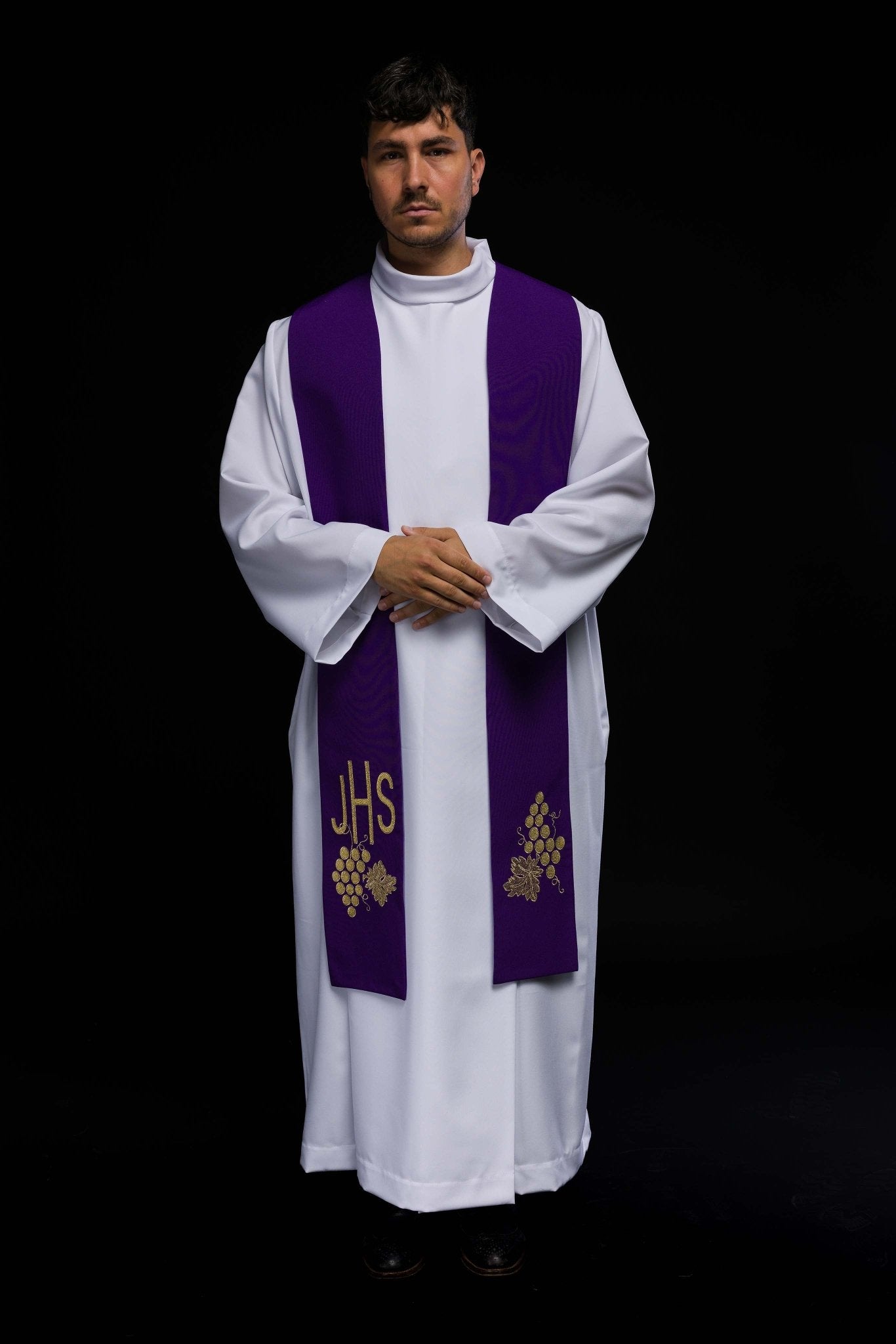 Estola sacerdotal roxa bordada IHS com uvas