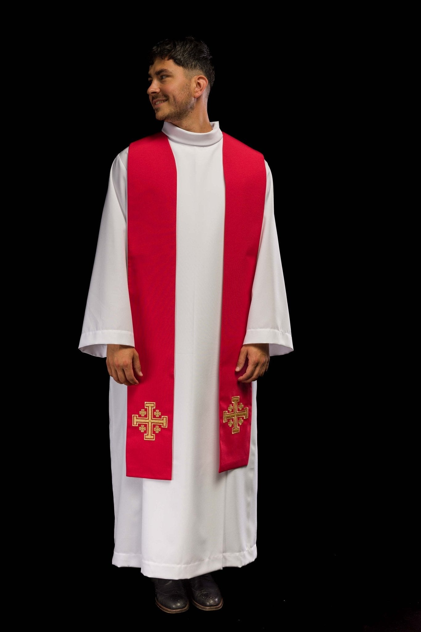 Estola sacerdotal vermelha bordada Cruz de Jerusalém