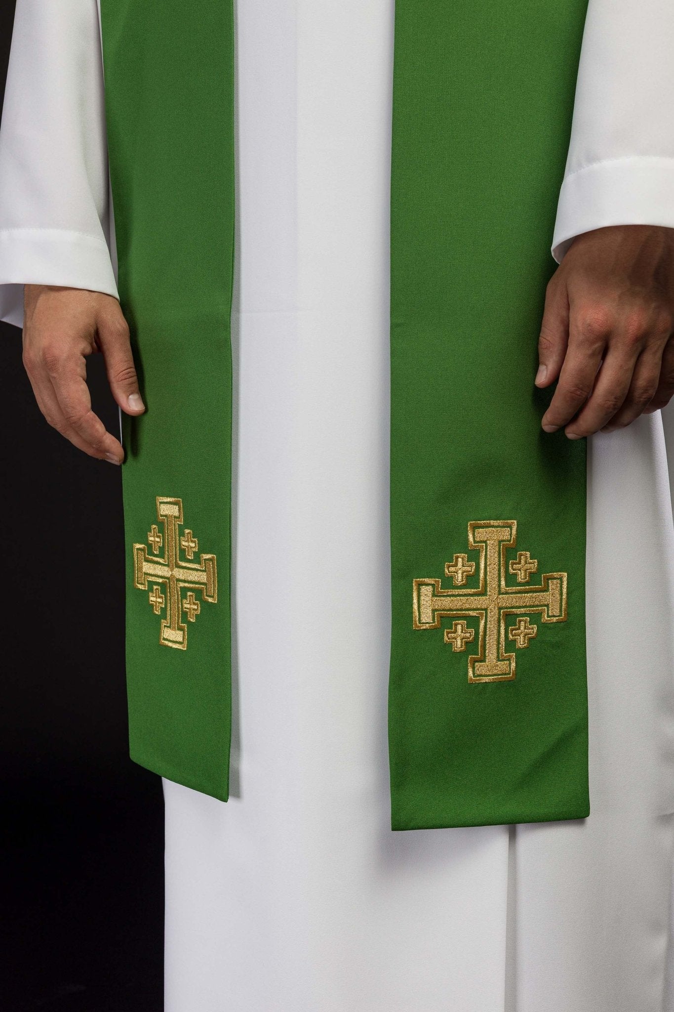 Estola sacerdotal bordada verde Cruz de Jerusalém