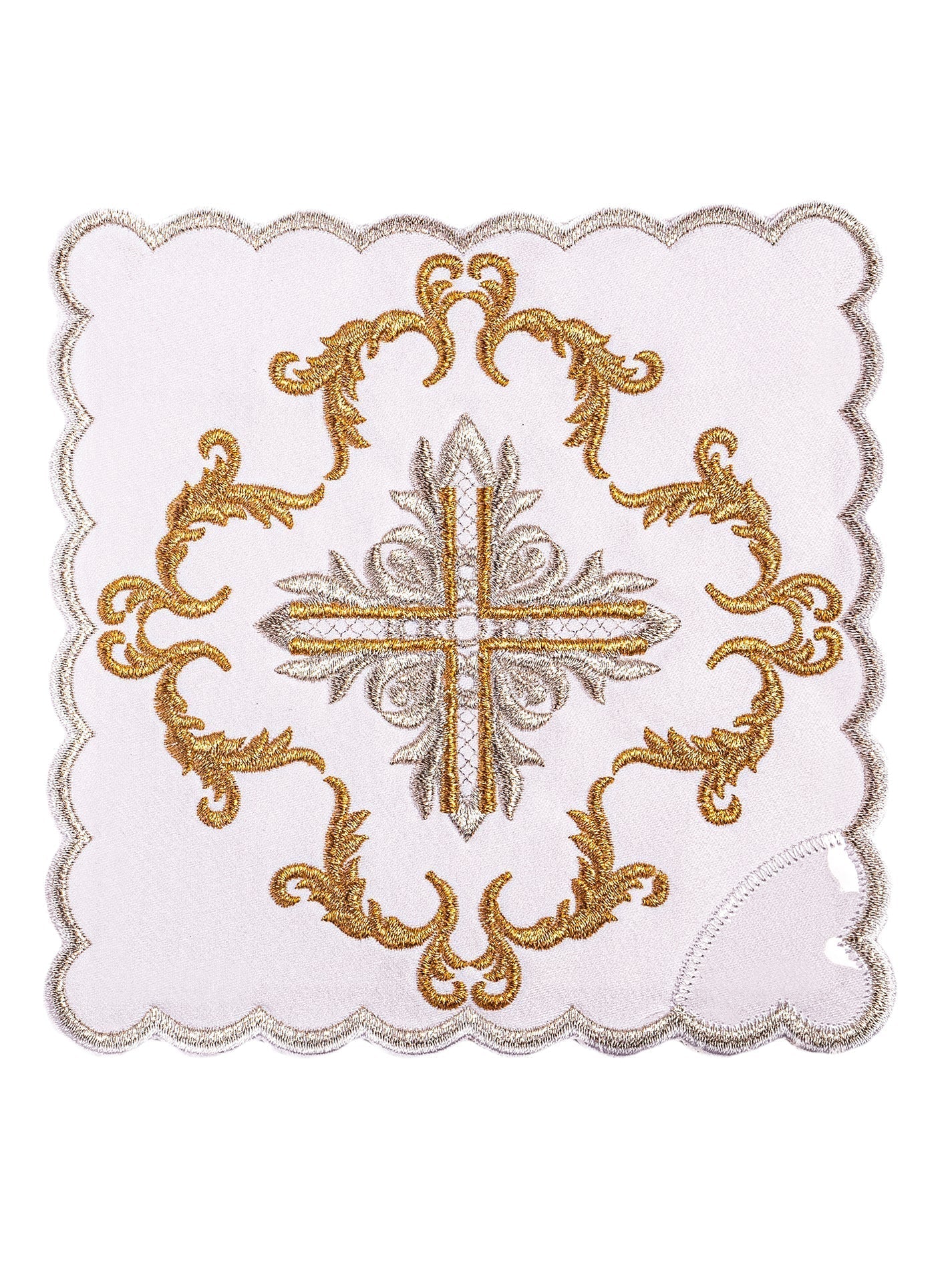 Conjunto de alfaias litúrgicas com bordado dourado