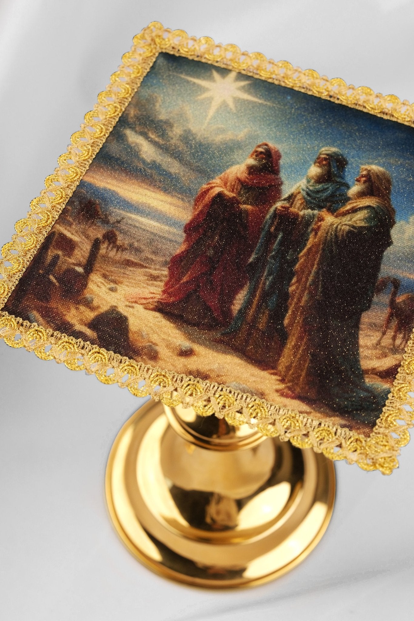 Conjunto de alfaias litúrgicas com pala Três Reis Magos