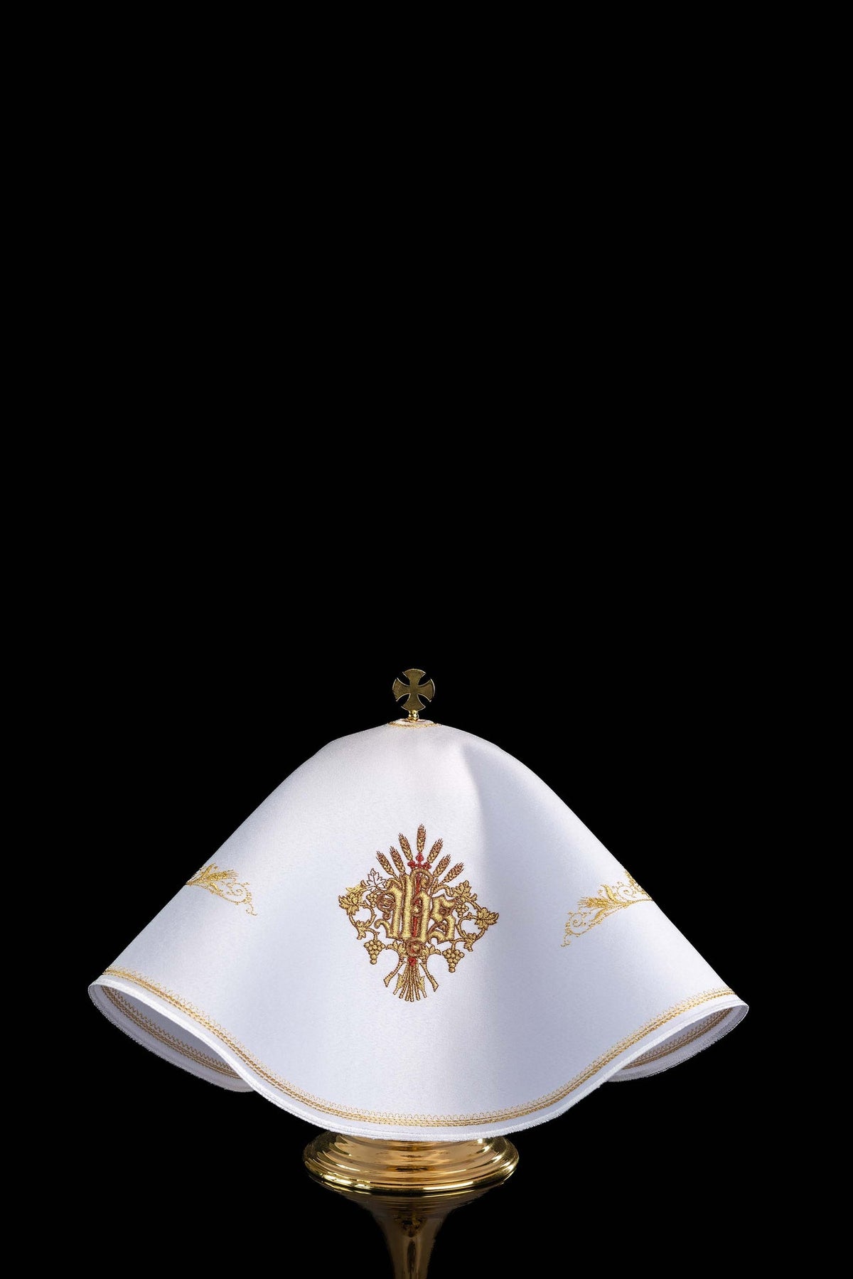 Véu de âmbula redondo com bordado de IHS e do Sagrado Coração de Jesus, branco, vista frontal
