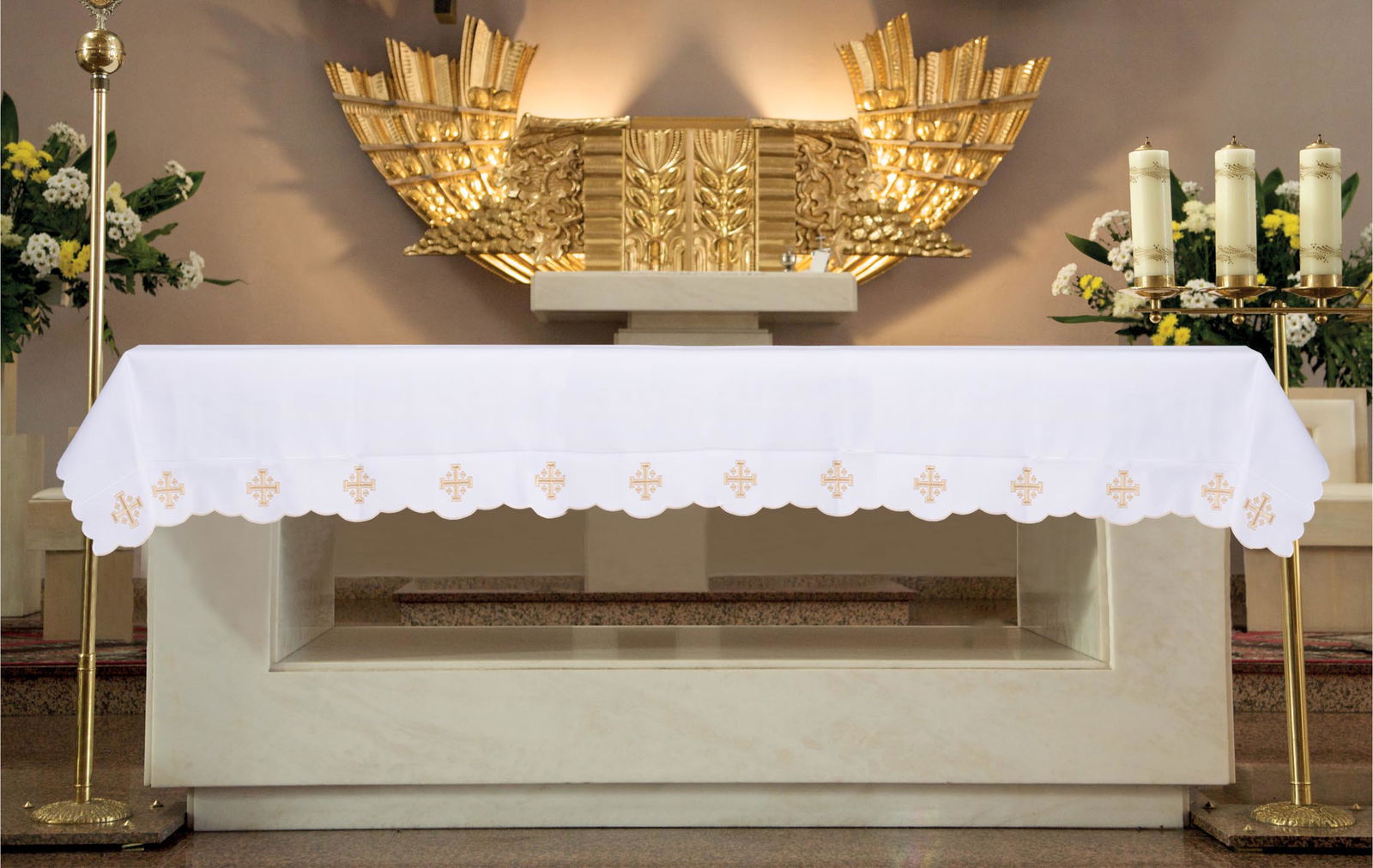 Toalha de altar com bordado frontal de Cruz de Jerusalém