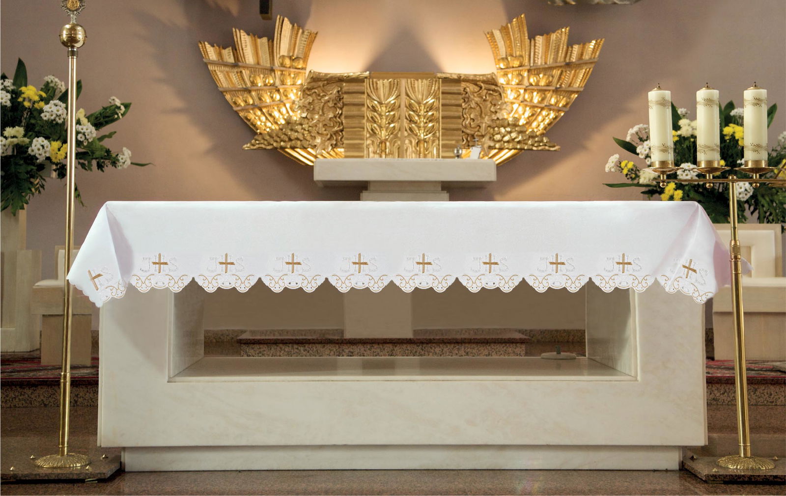 Toalha de altar com bordado frontal IHS e cruz