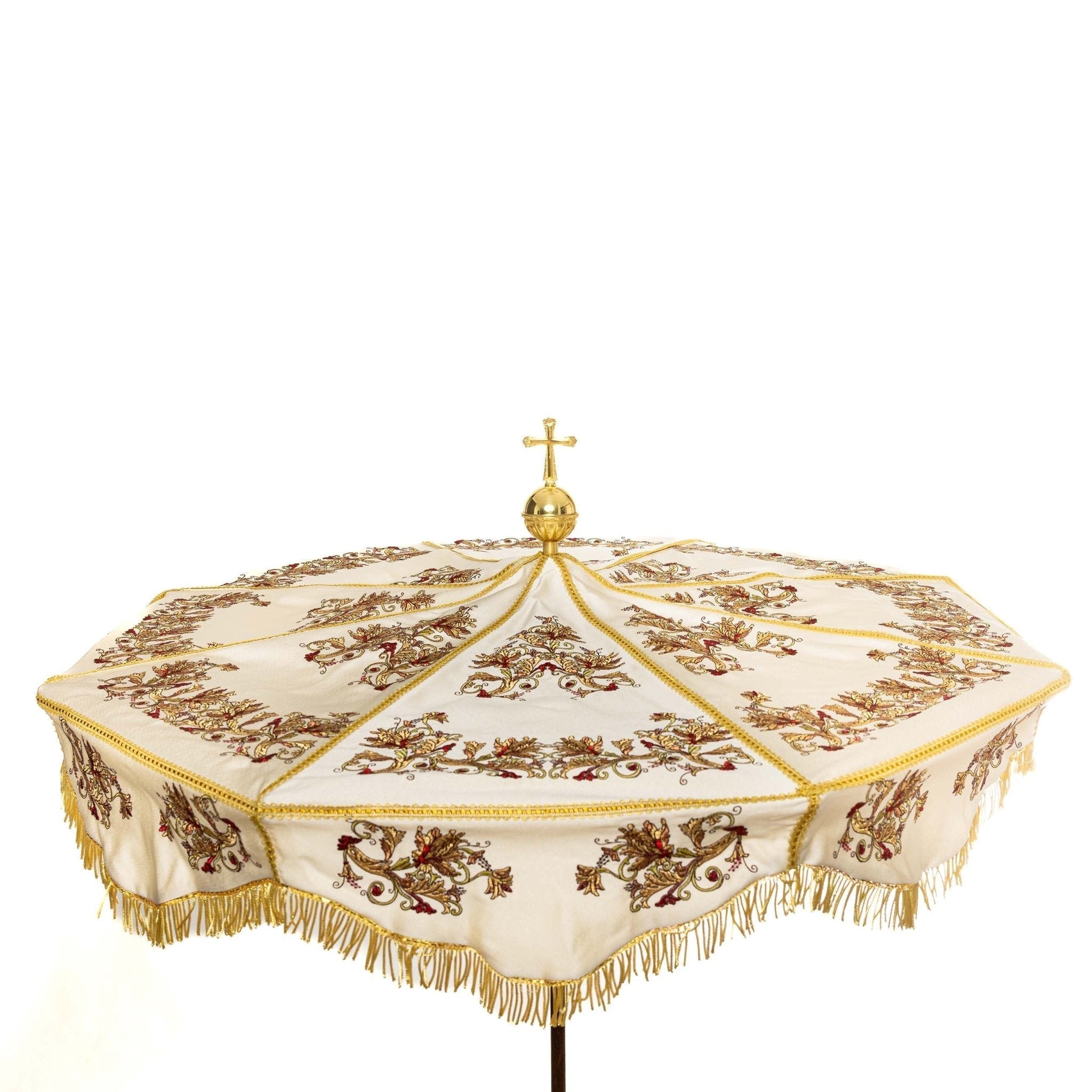 Umbela processional creme com bordado floral e franjas douradas